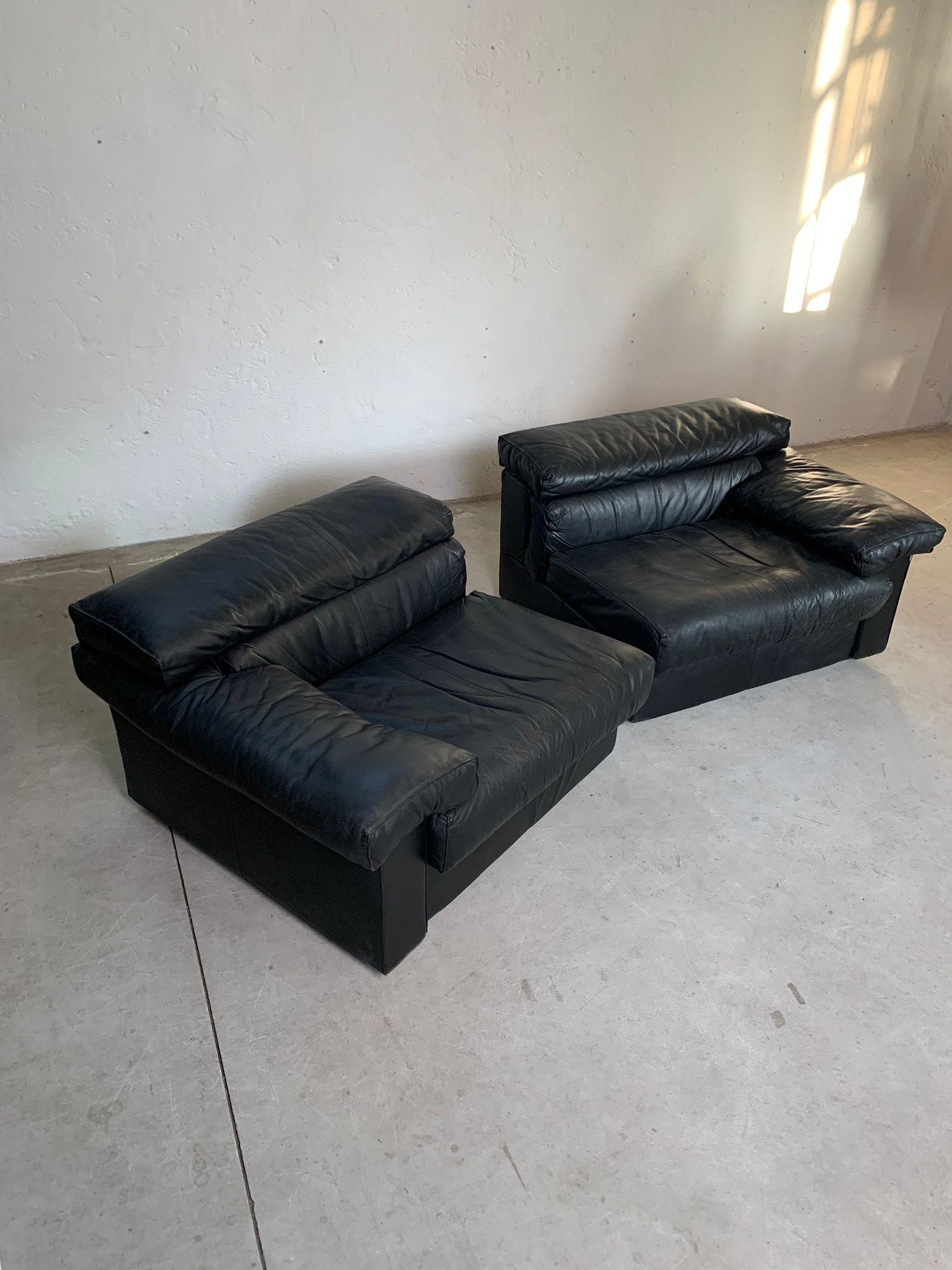 Italian Erasmo black leather sofa by Afra and Tobia Scarpa for B&B Italia, 1960s For Sale