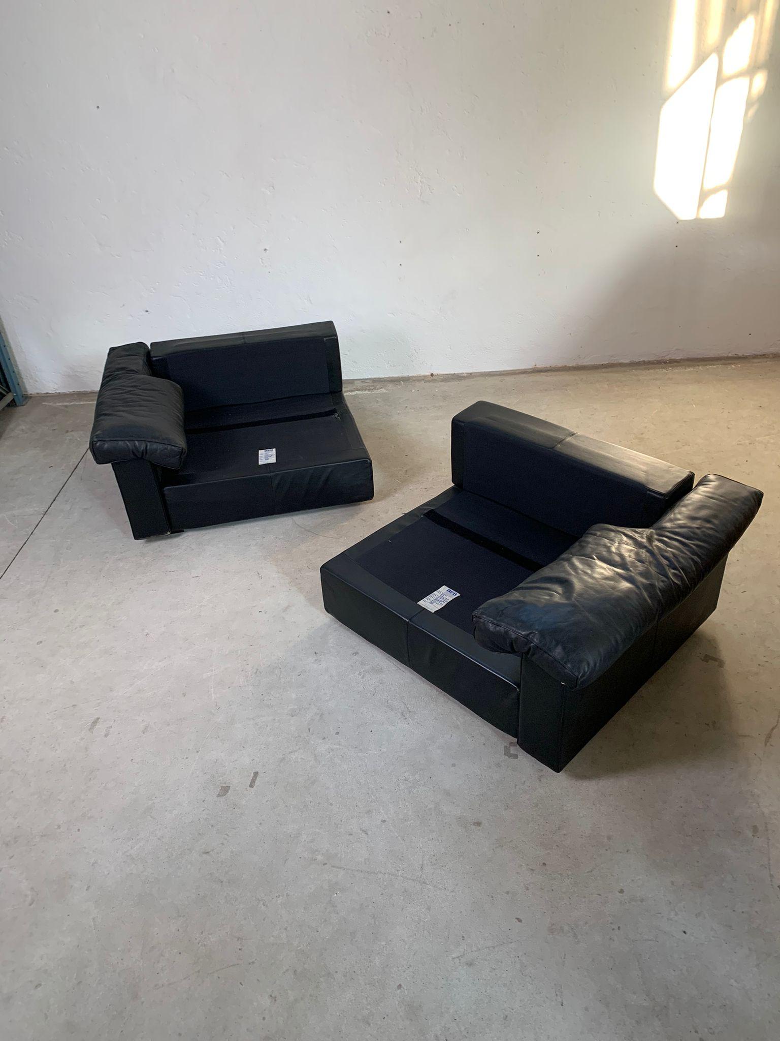 Erasmo black leather sofa by Afra and Tobia Scarpa for B&B Italia, 1960s For Sale 1