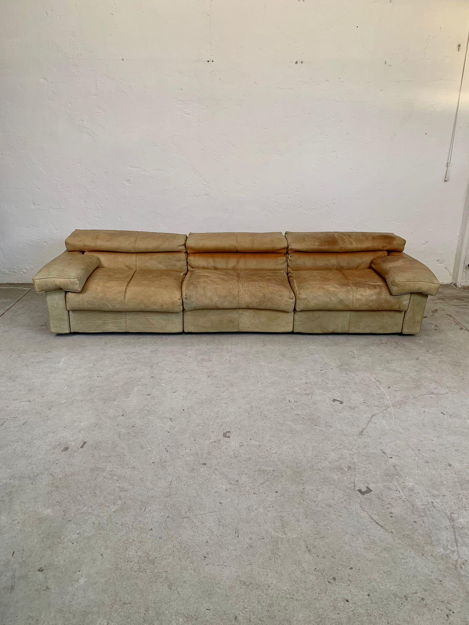 Modern Erasmo leather sofa by Afra and Tobia Scarpa for B&B Italia, 1960s For Sale