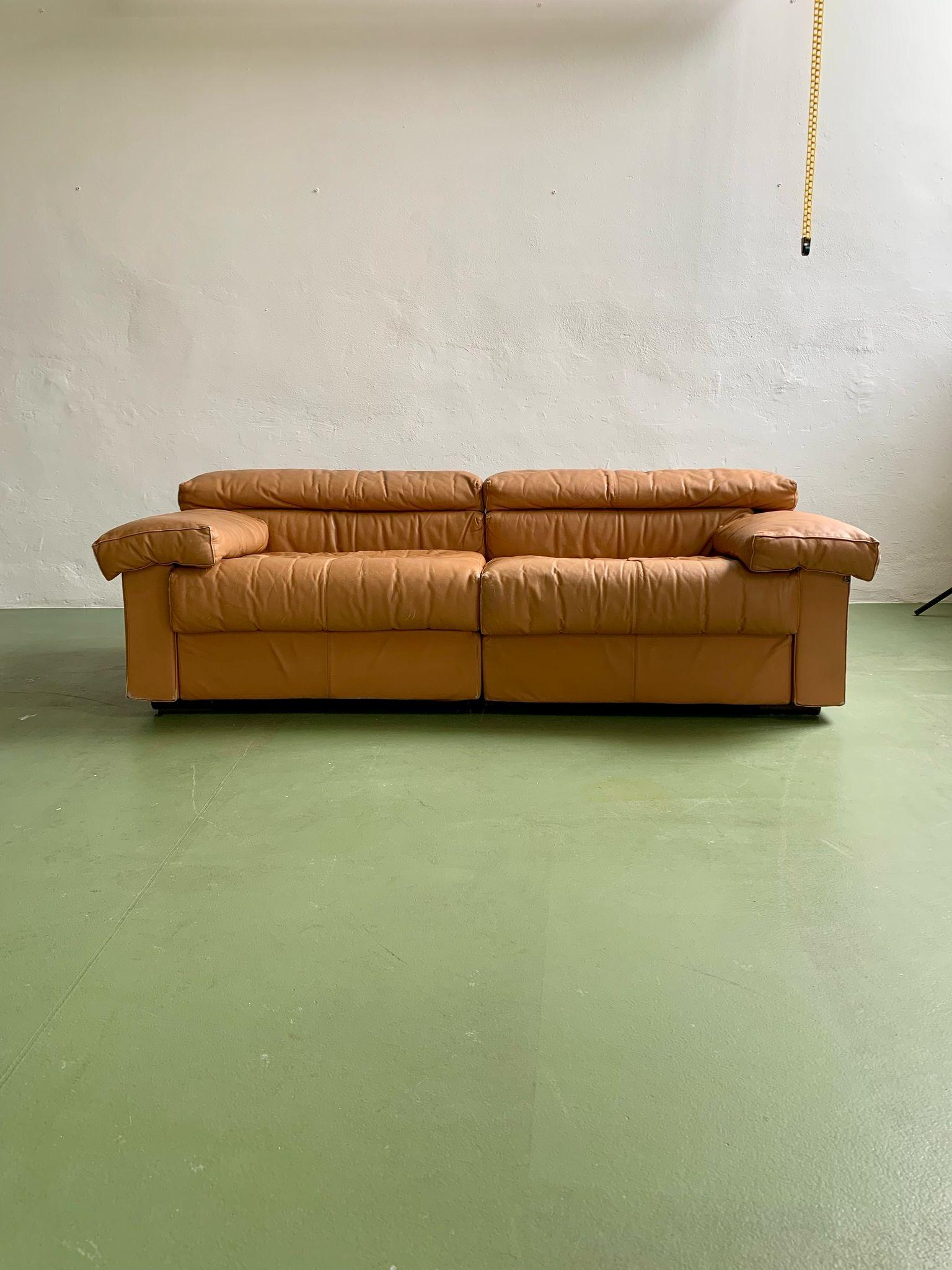 Late 20th Century Erasmo sofa in brown Leather by Afra and Tobia Scarpa, B&B Italia, 1970s For Sale