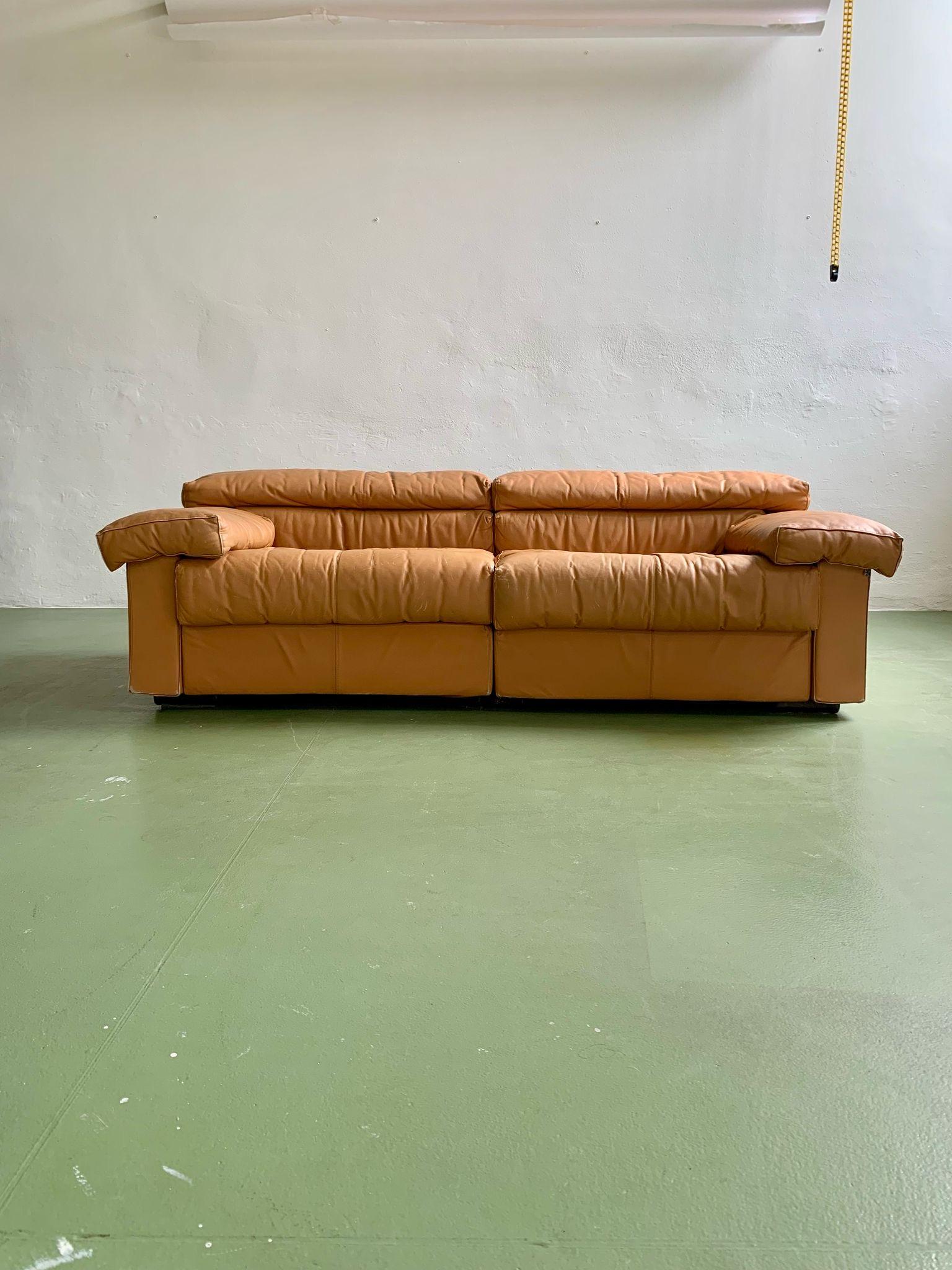 Erasmo sofa in brown Leather by Afra and Tobia Scarpa, B&B Italia, 1970s For Sale 1