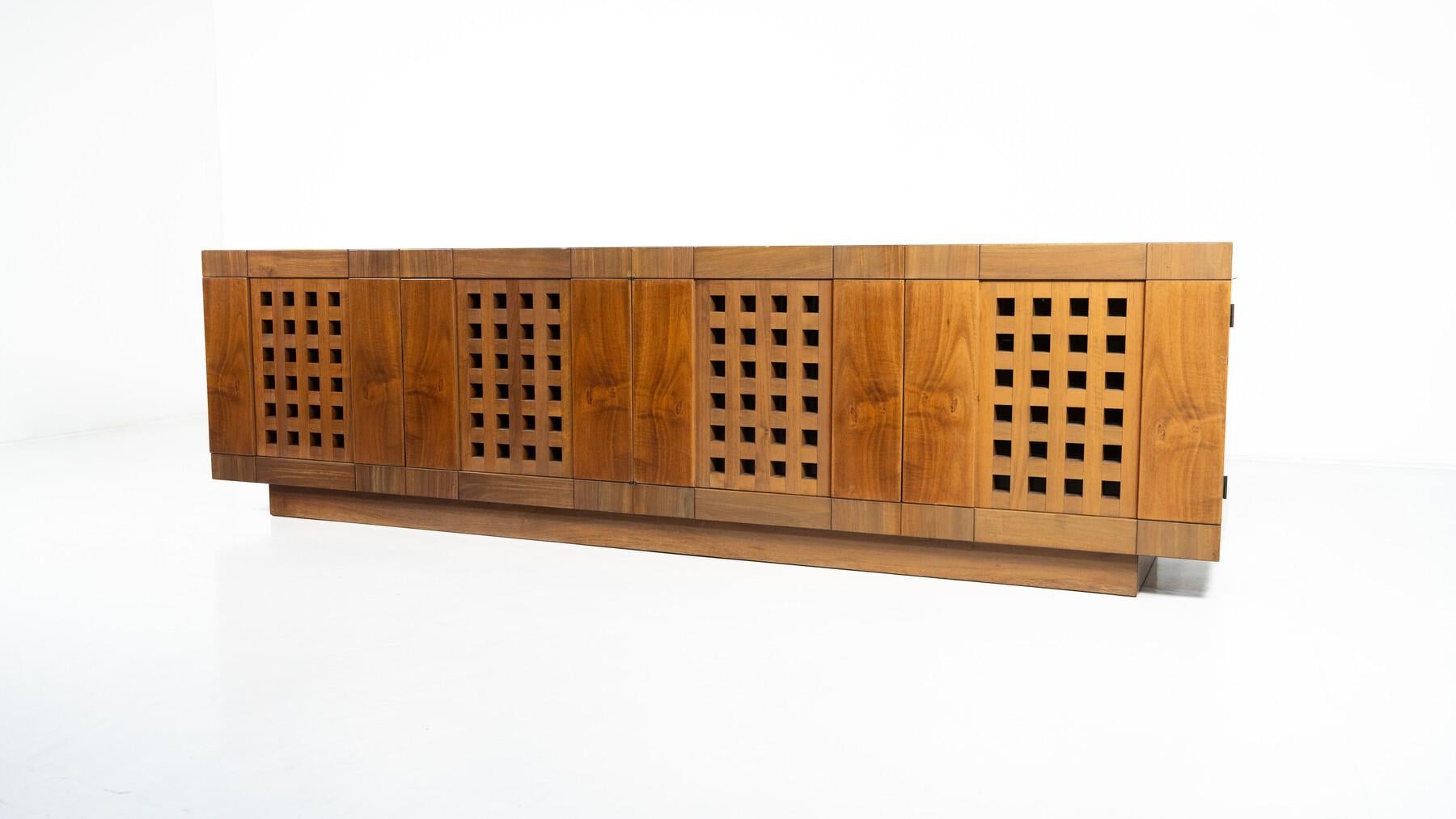 Erasmo Sideboard by Ferdinando Meccani for Meccani Arredamenti, 1972 in vendita 14