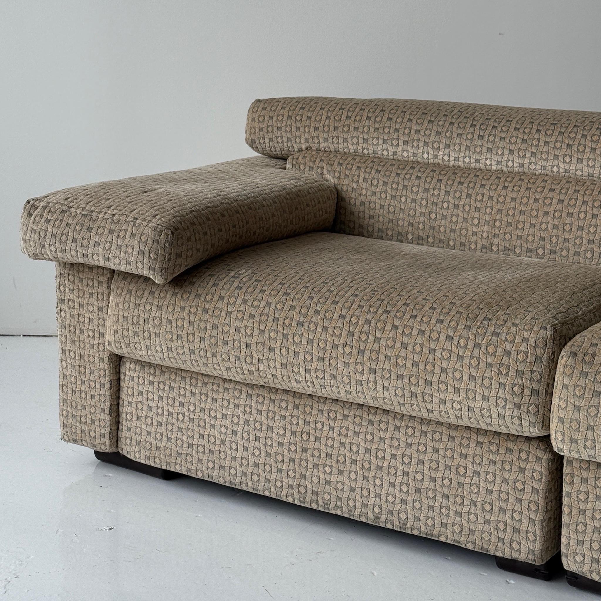 Mid-Century Modern Erasmo Sofa by Afra and Tobia Scarpa for B&B Italia For Sale