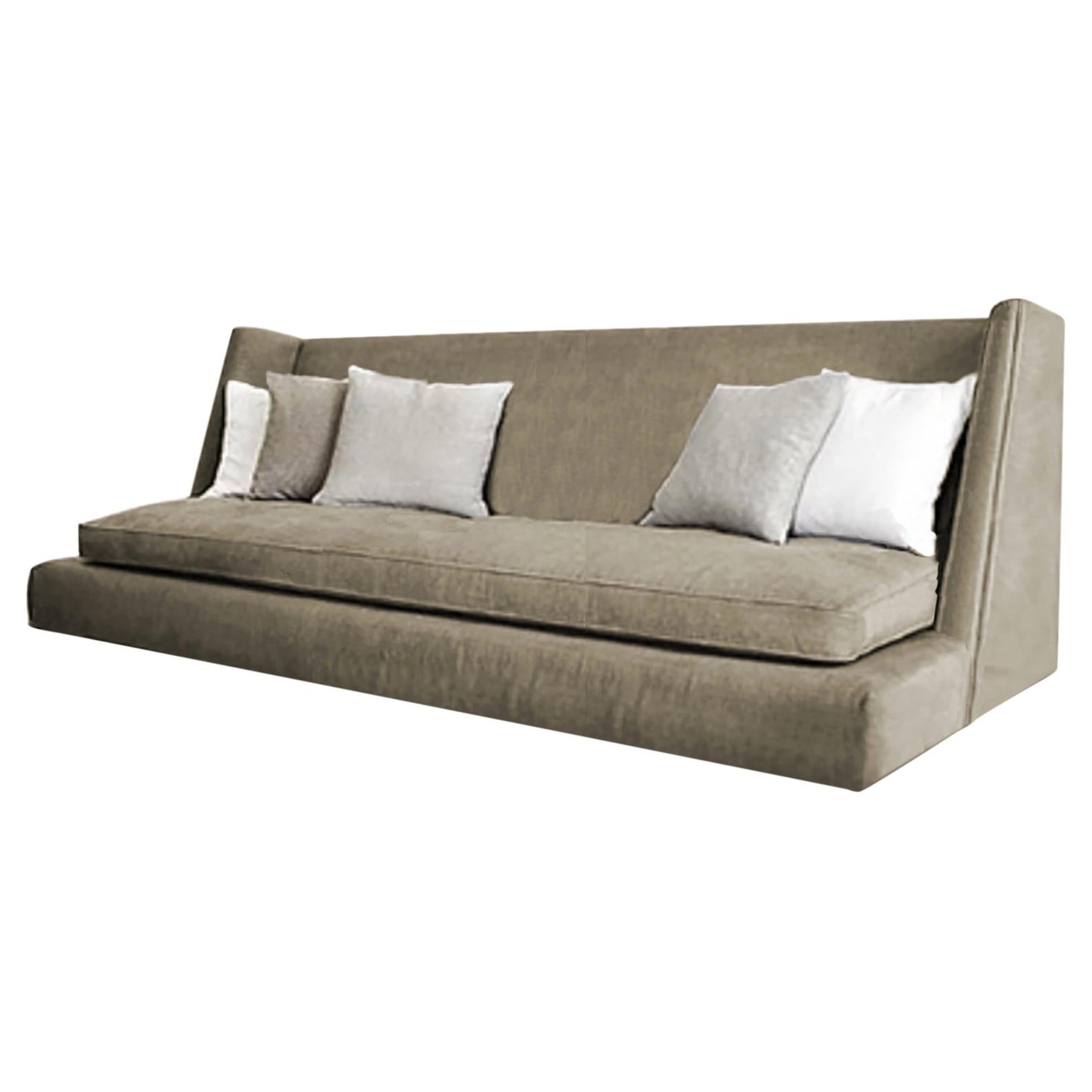 Sofa aus Kaninchenholz mit Kissen von LK Edition
