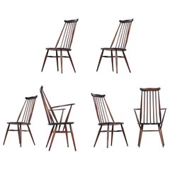 Ercol Chairs, Set of 6 Classic English Midcentury Spindle Back Windsor Chairs
