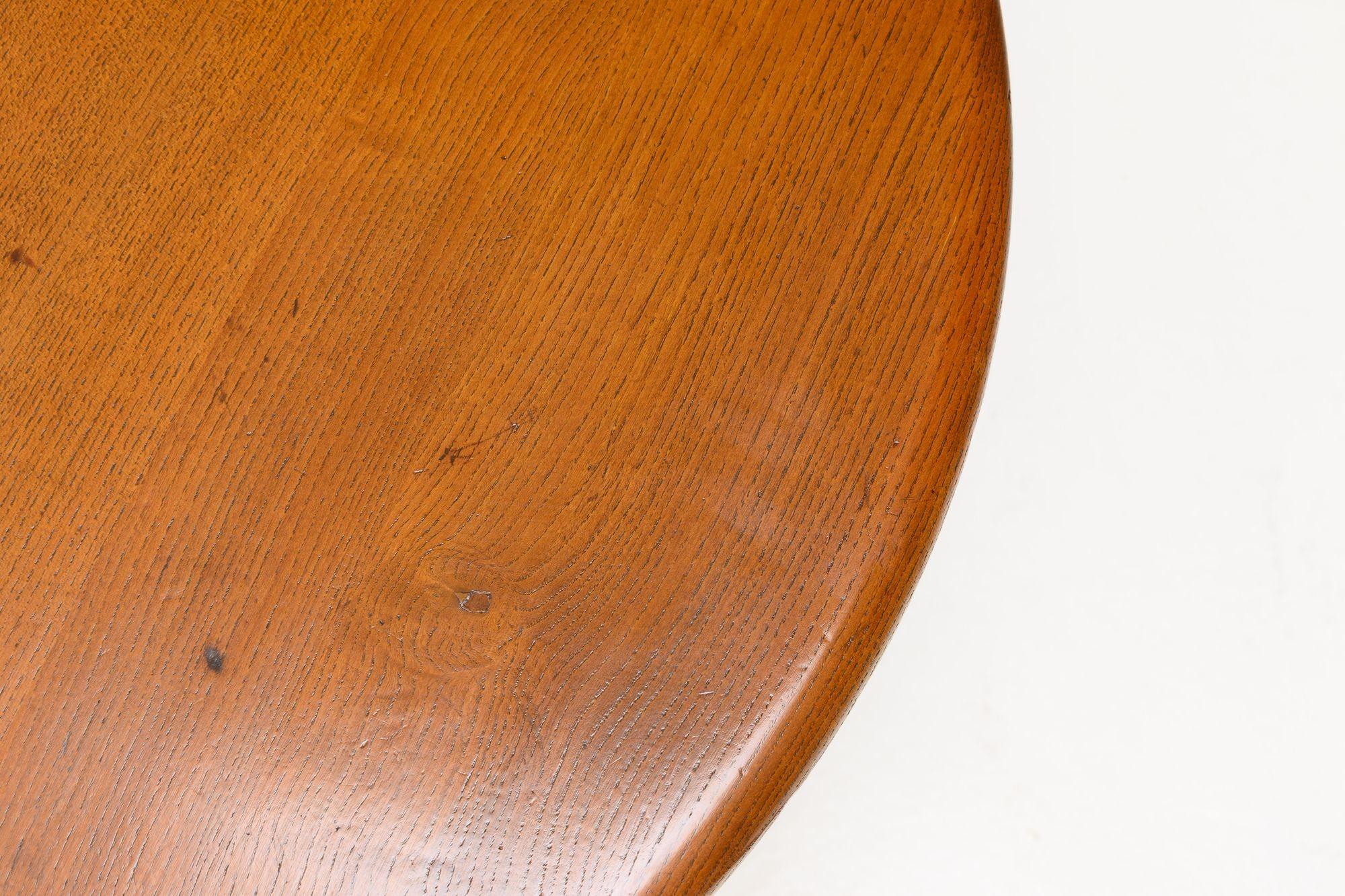 Mesa baja Ercol mediados del siglo XX en venta