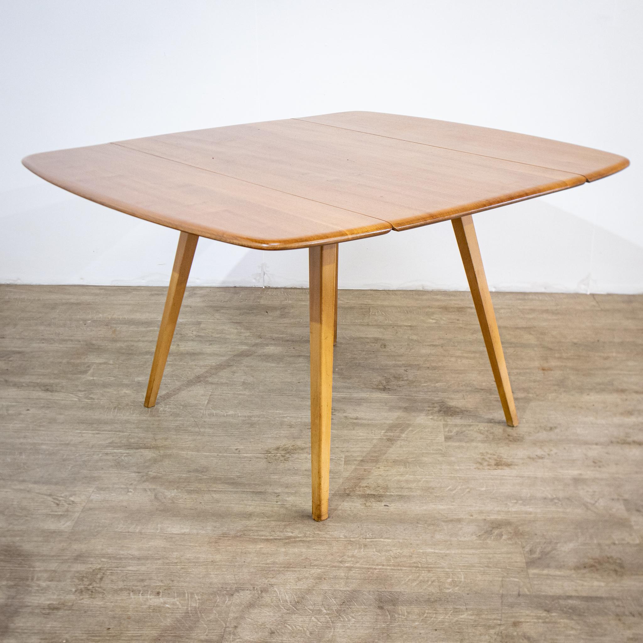Table de salle à manger à abattant modèle 492 et 4 chaises Ercol en vente 4