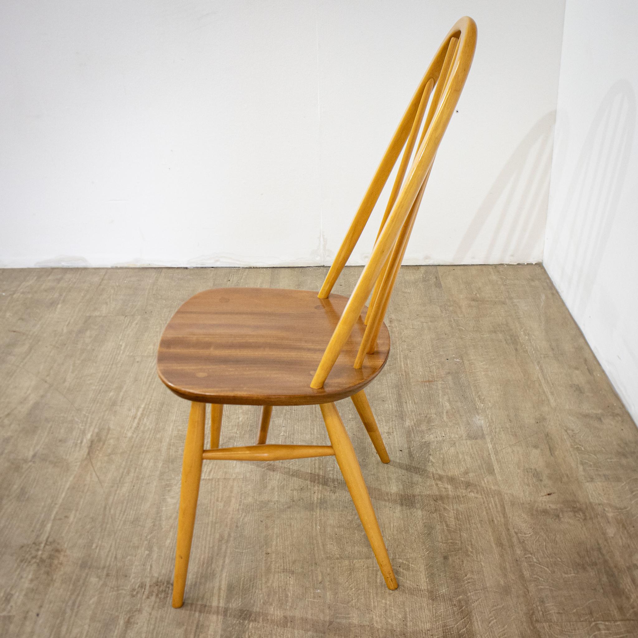 Anglais Table de salle à manger à abattant modèle 492 et 4 chaises Ercol en vente