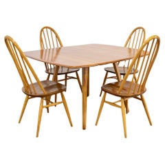 Table de salle à manger à abattant modèle 492 et 4 chaises Ercol