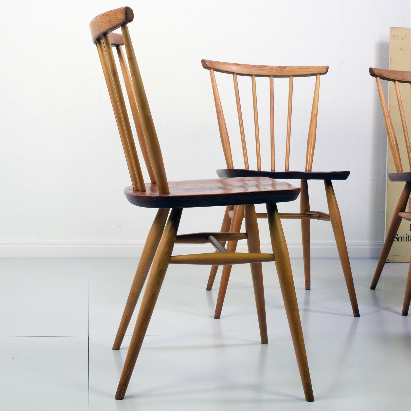 Ercol Model 737 'Chiltern' 'Swept-Back' Chairs, Set of Four In Good Condition In London, GB