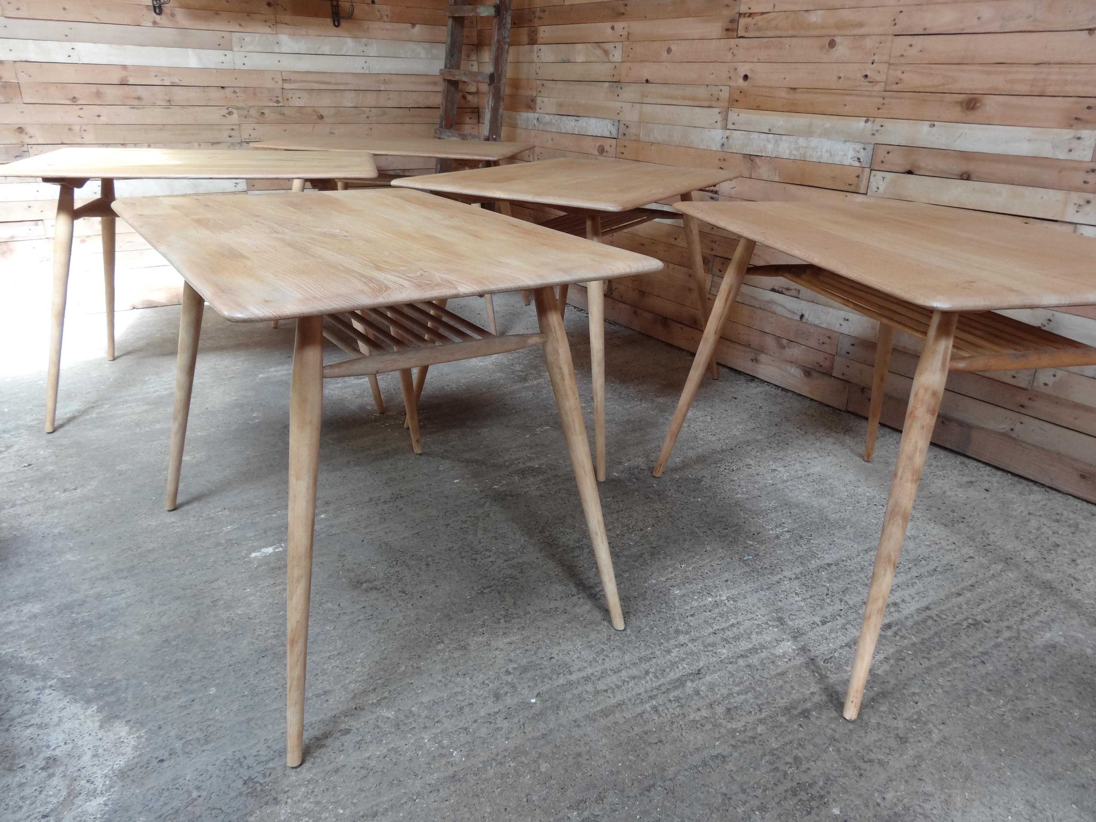 Ercol No. 393 All-Purpose Beech Breakfast Room or Dining Table In Good Condition For Sale In Markington, GB