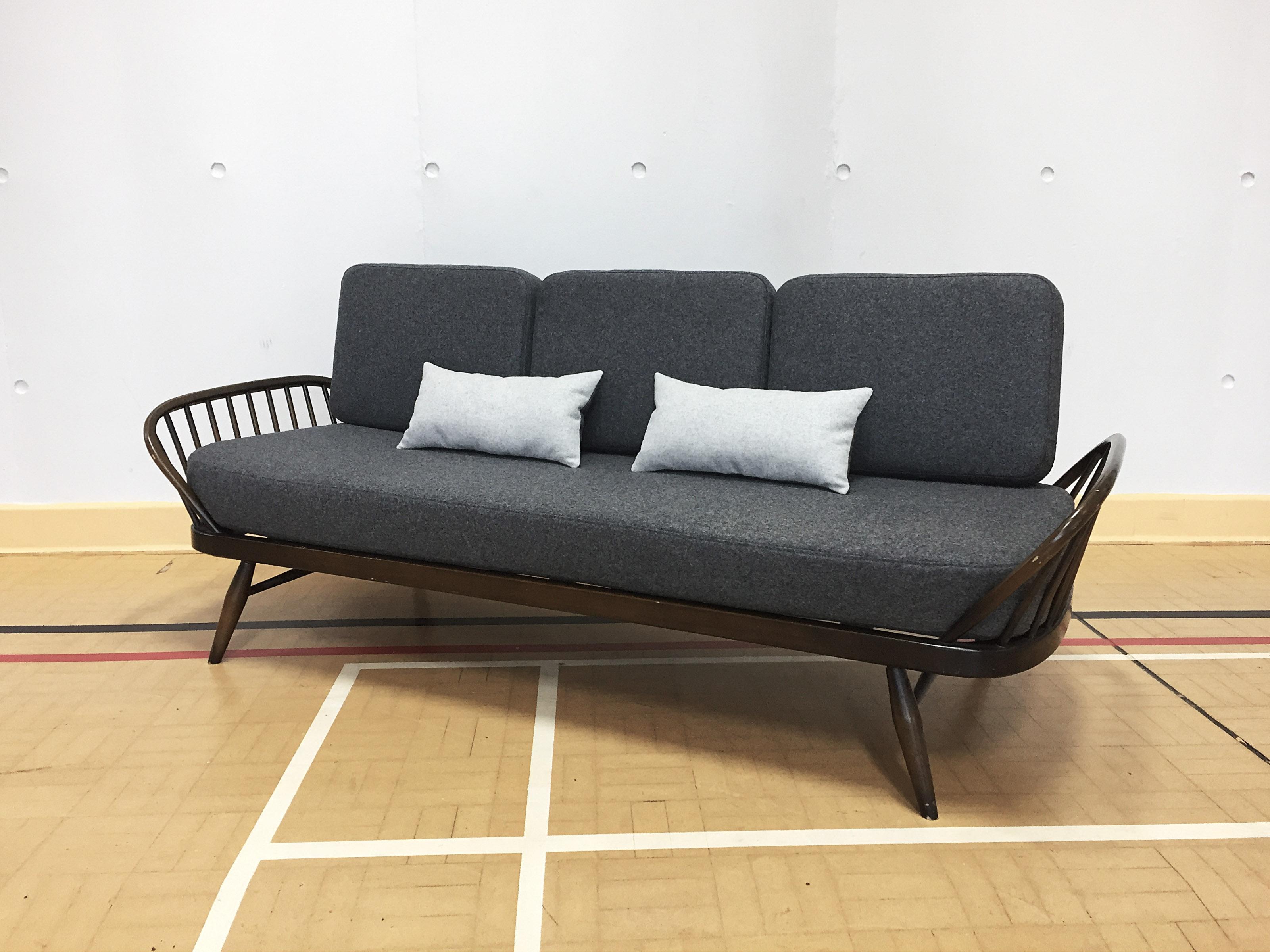 Mid-Century Modern Mid-Century Ercol Sofa Daybed Reupholstered in Grey Wool, Vintage 