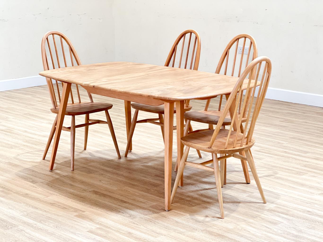 Ercol Windsor Extending Table and Chairs in Elm For Sale 10