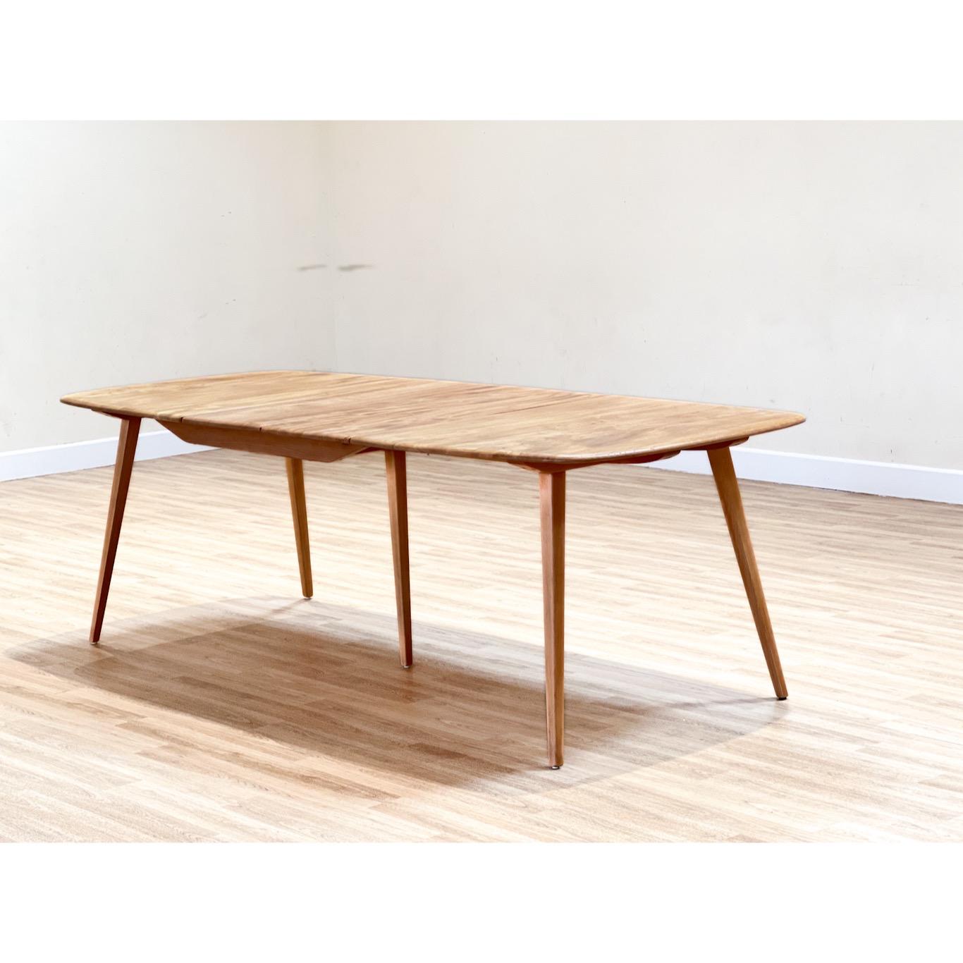 Polished Ercol Windsor Extending Table in Elm For Sale