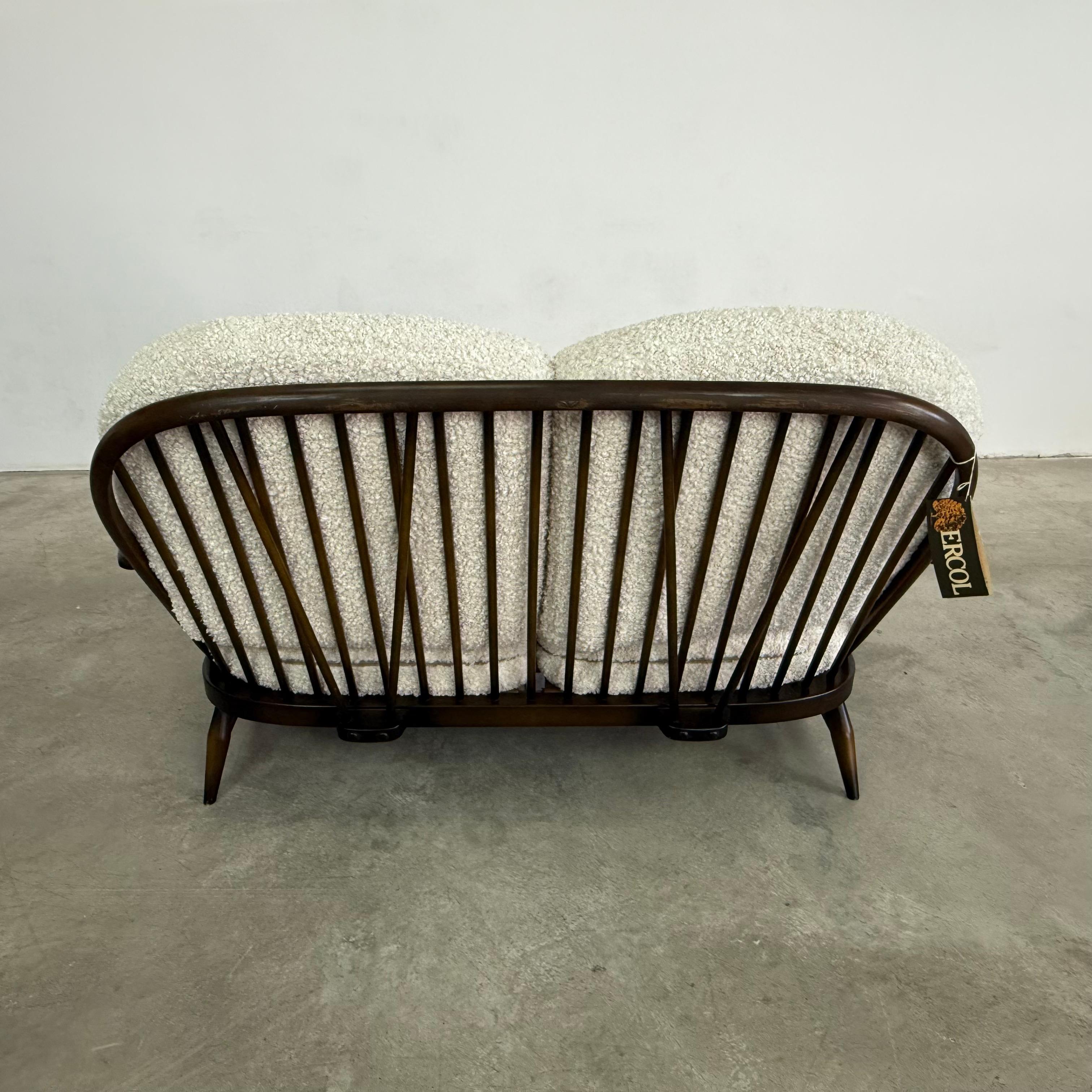 Divano a due posti Ercol Windsor in vendita 1