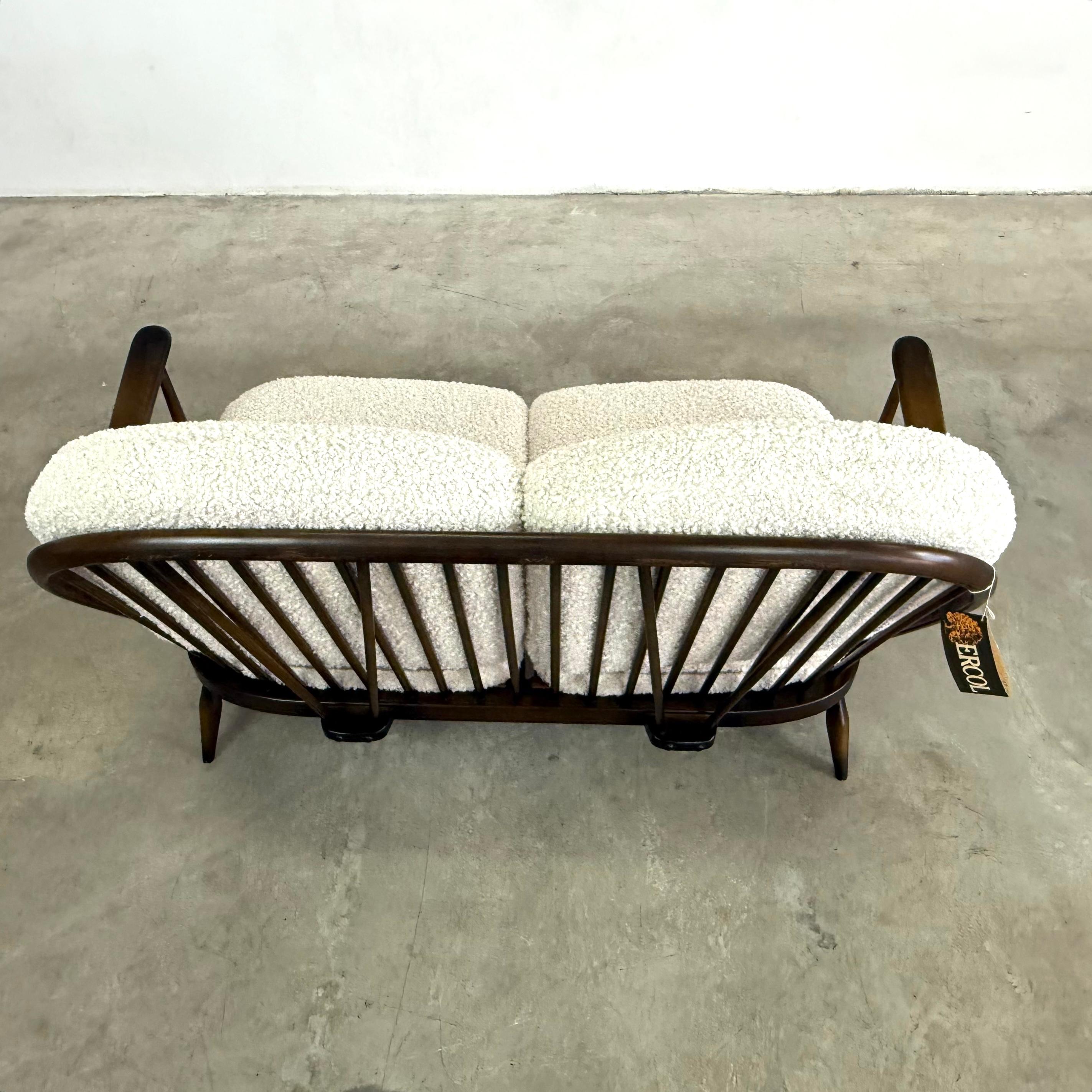 Divano a due posti Ercol Windsor in vendita 2