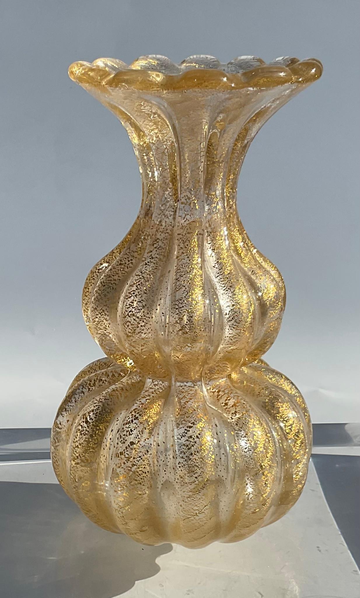 Mid-Century Modern Ercole Barovier Barovier and Toso Murano Cordonato D’oro Vase circa 1950s Gold