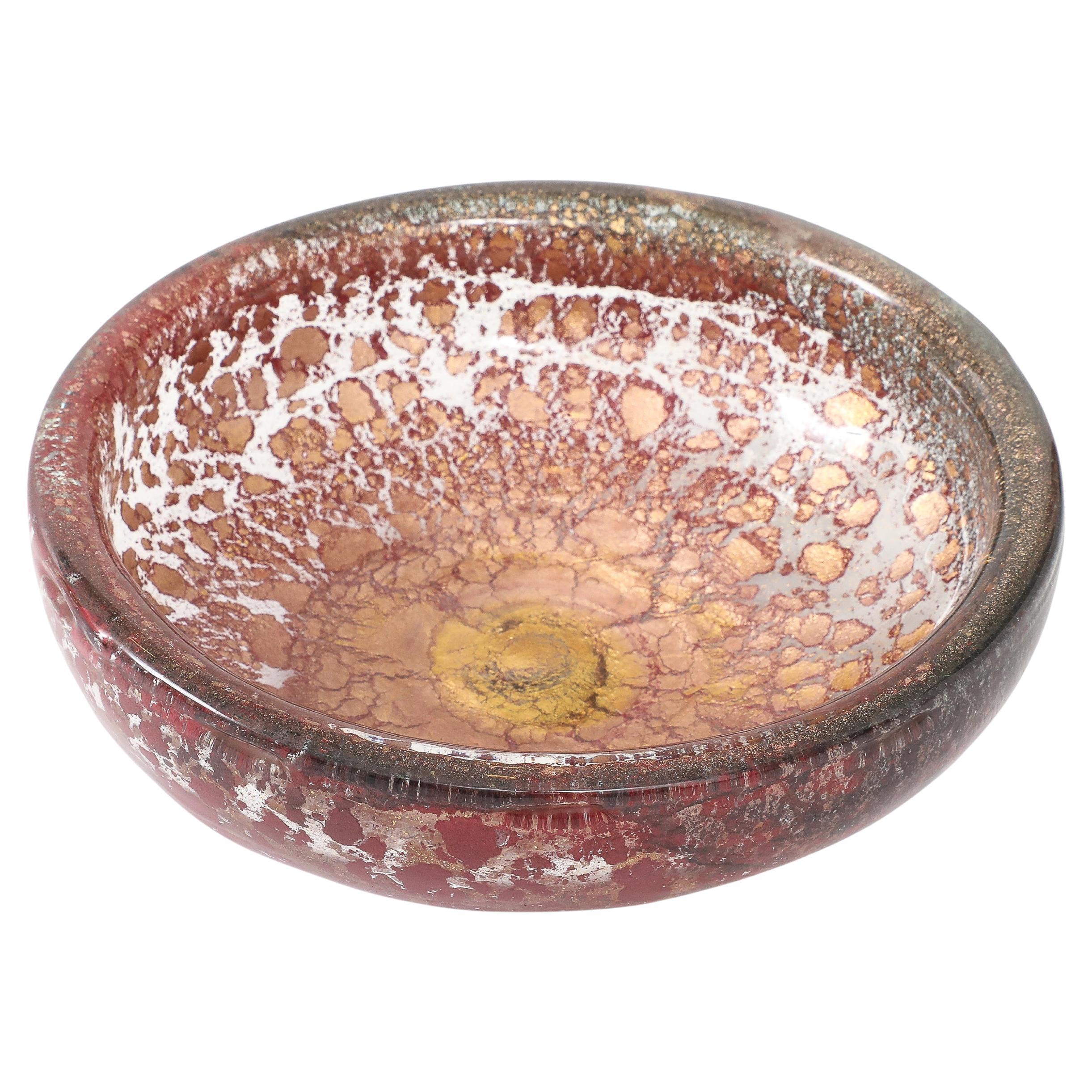 Ercole Barovier per Barovier&Toso Piatto in vetro di Murano Porpora, Italia, anni '60
