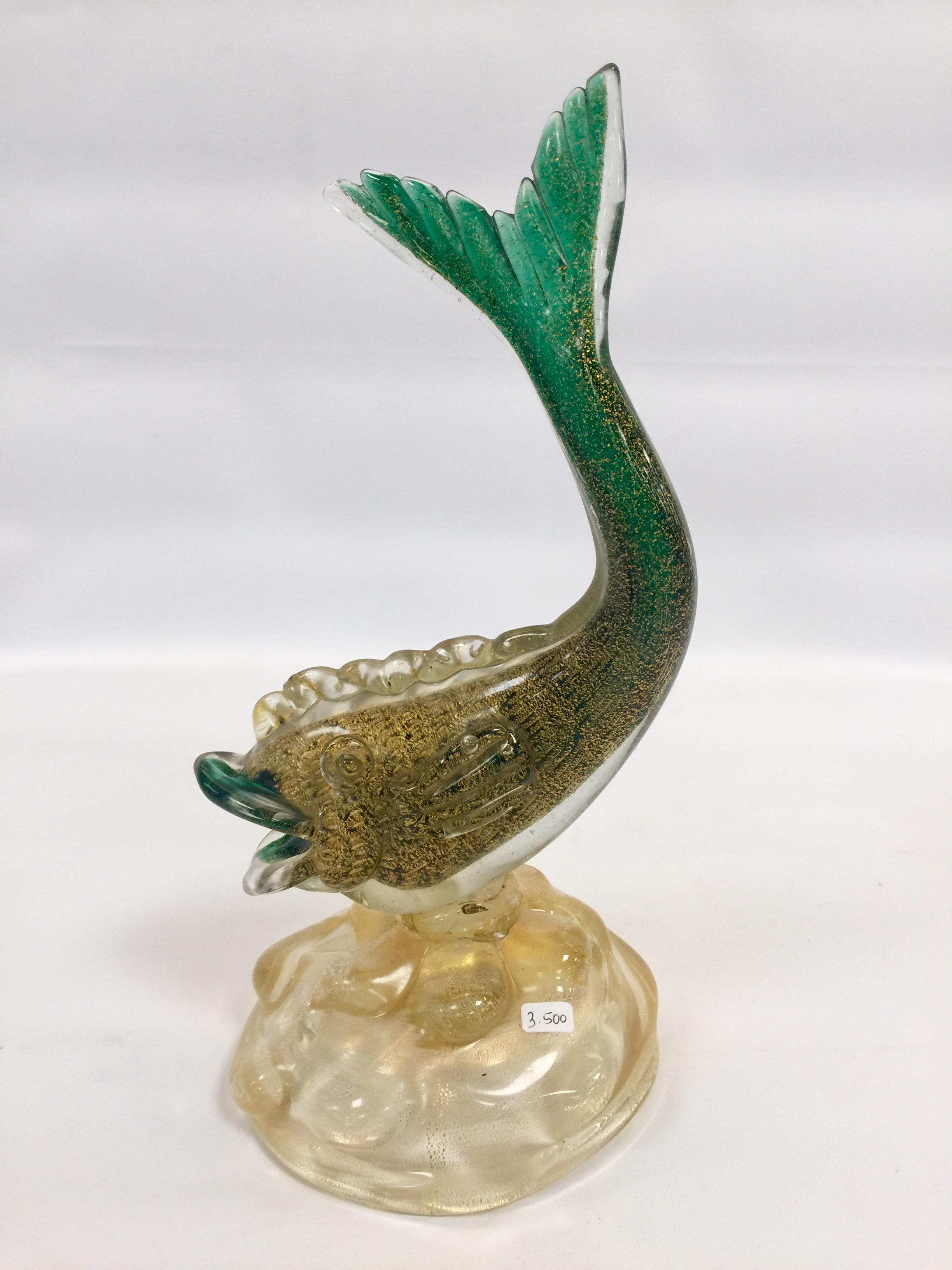 Appliqué Ercole Barovier Fish in Artistic Blown Glass of Murano with Gold Leaf For Sale