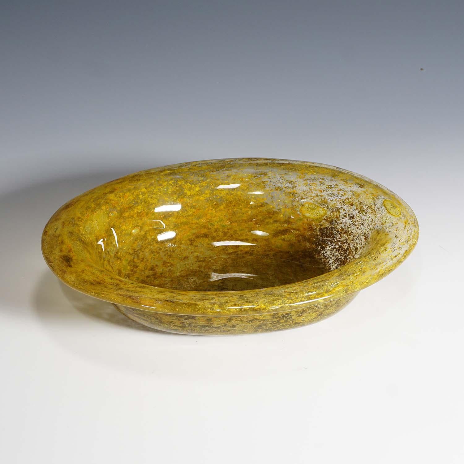 Ercole Barovier for Barovier & Toso Aborigeni Murano Art Glass Bowl For Sale 2