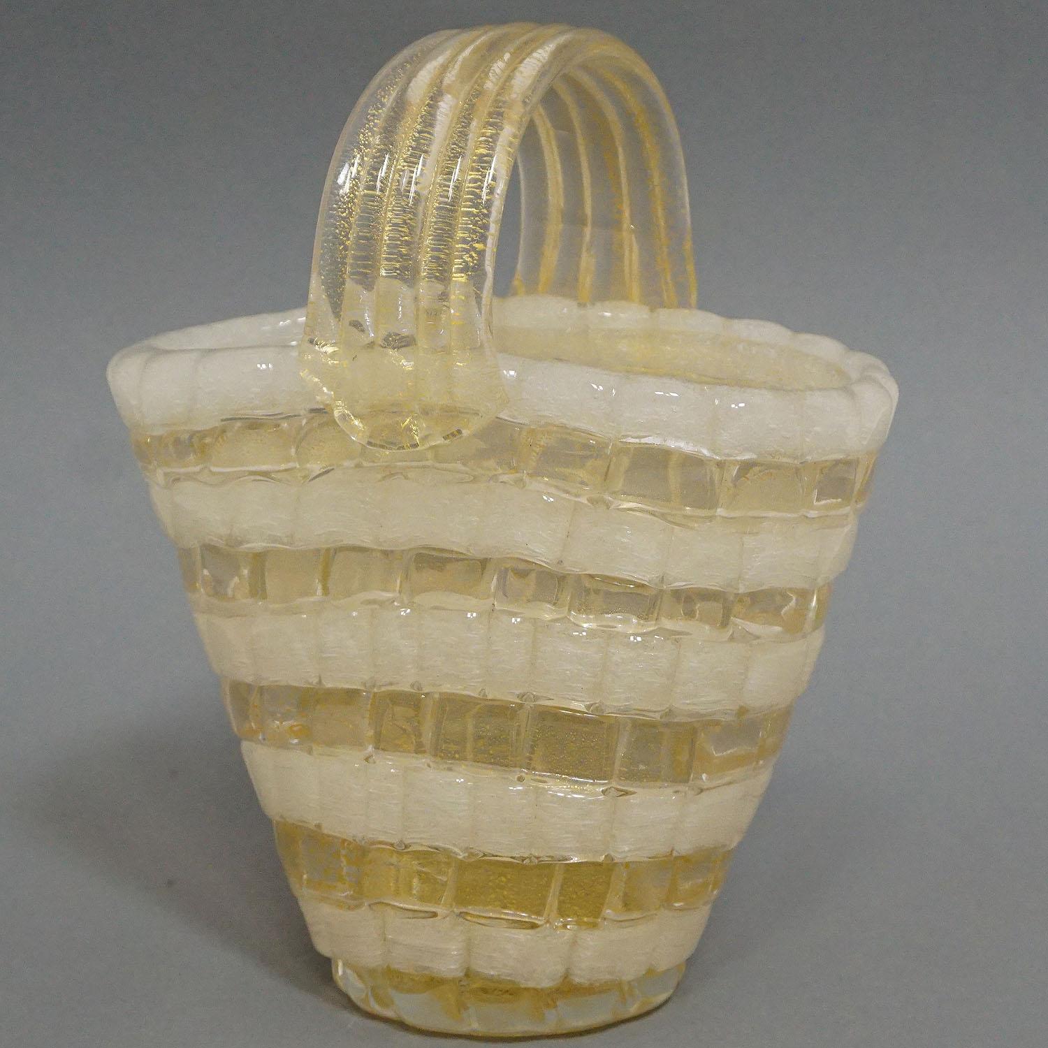 20th Century Ercole Barovier for Barovier & Toso Attr. Glass Basket circa 1940s For Sale