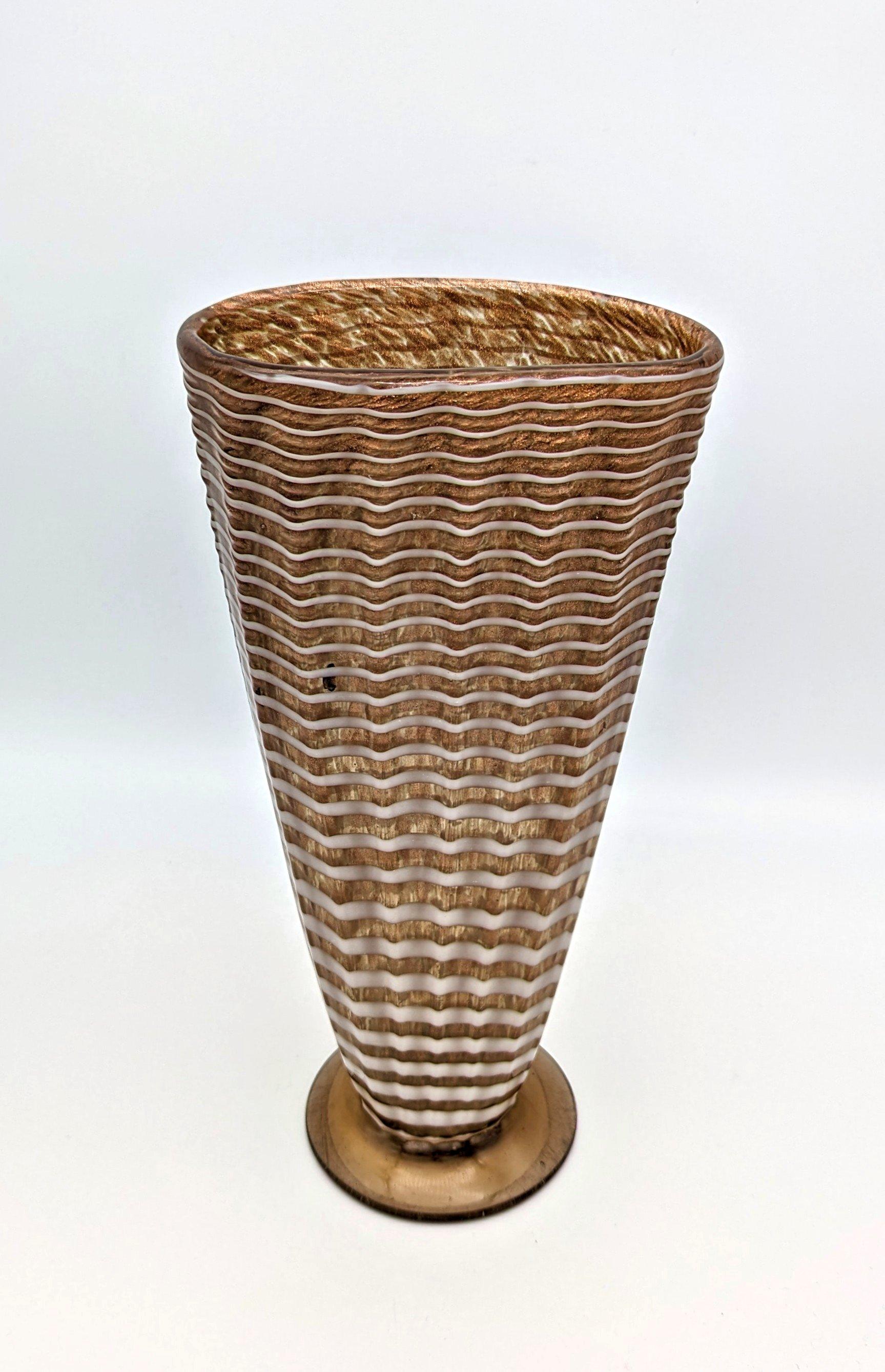 Mid-Century Modern Ercole Barovier for Ferro Toso Barovier, tall murano glass vase 