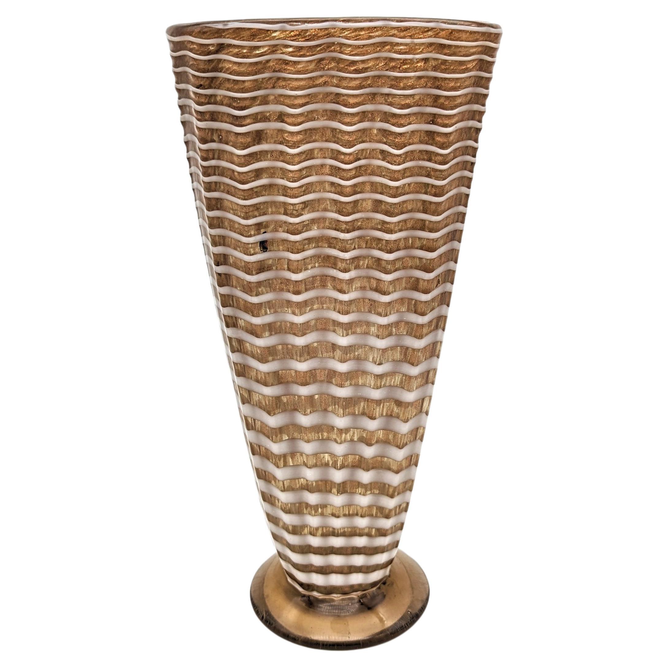 Ercole Barovier pour Ferro Toso Barovier, grand vase en verre de Murano "avventurina" en vente