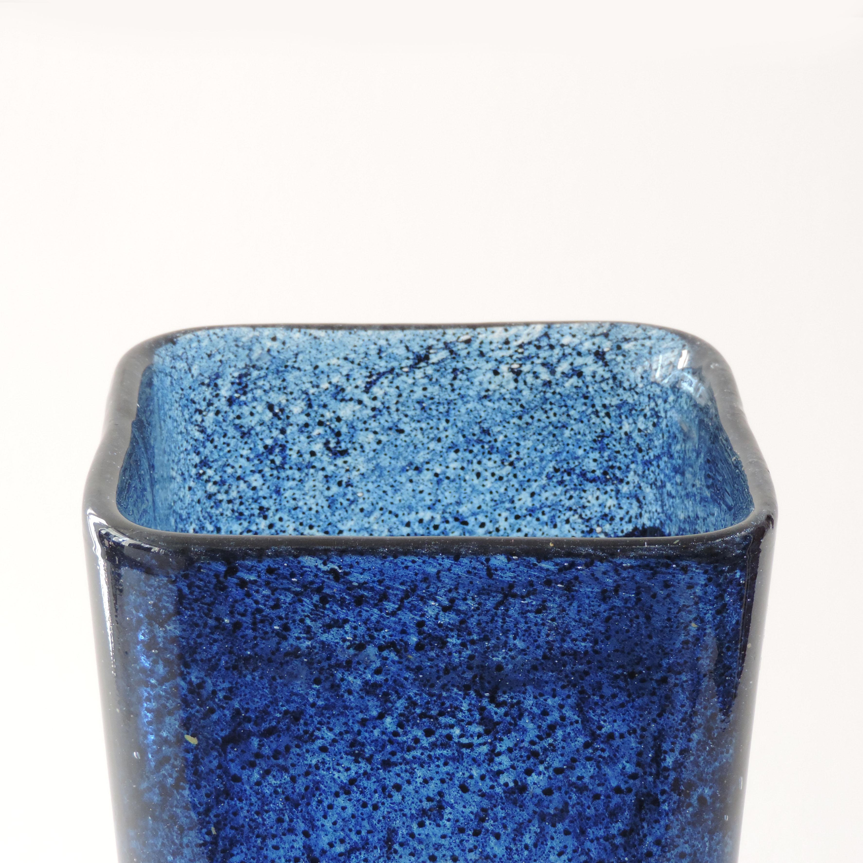 Modern Ercole Barovier 'Marina Gemmata' Vase for Ferro Toso Barovier, Italy, 1930s For Sale