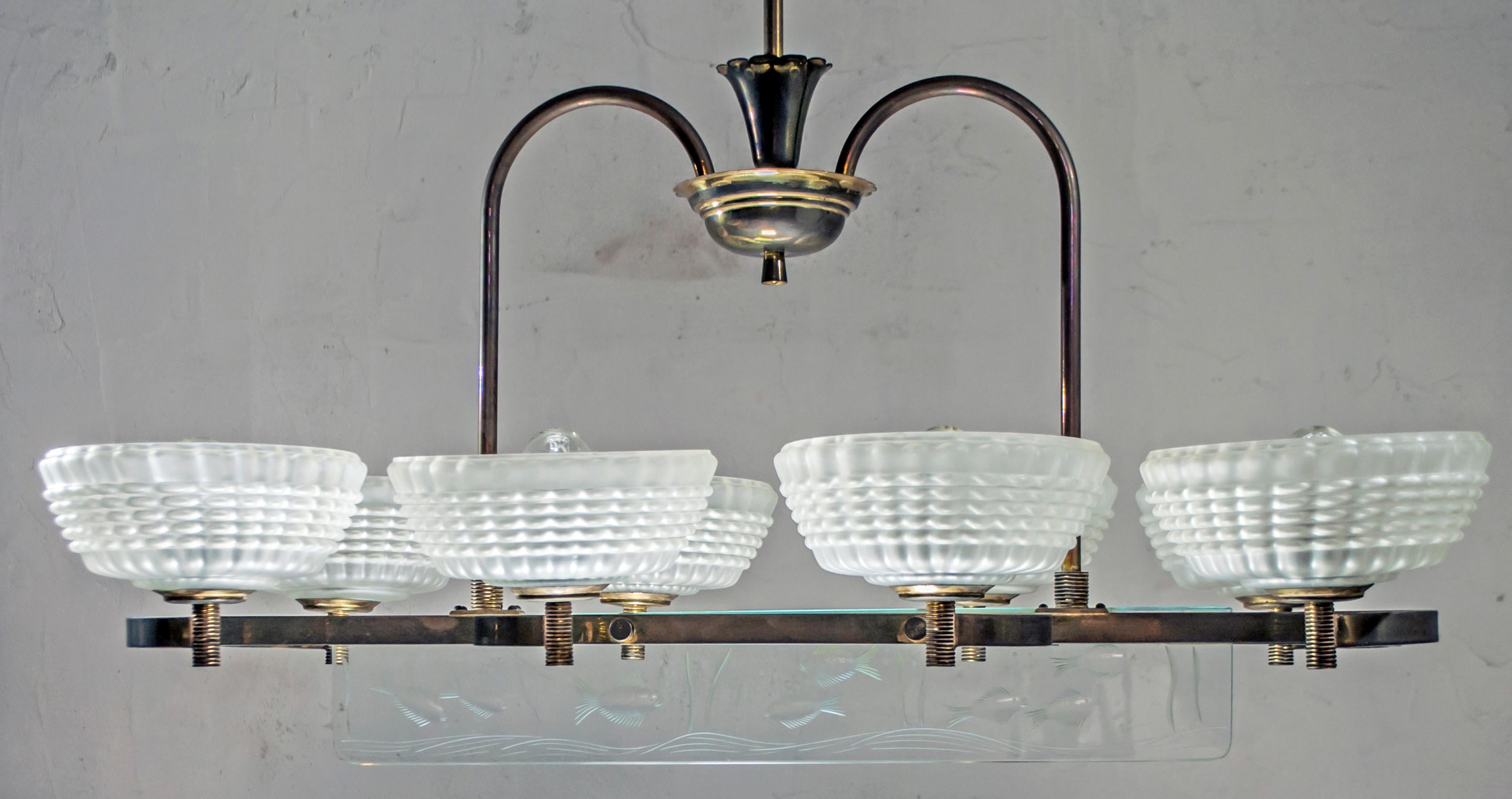 Barovier e Toso Mid-Century Modern Brass and Murano Glass Chandelier, 1940s 8