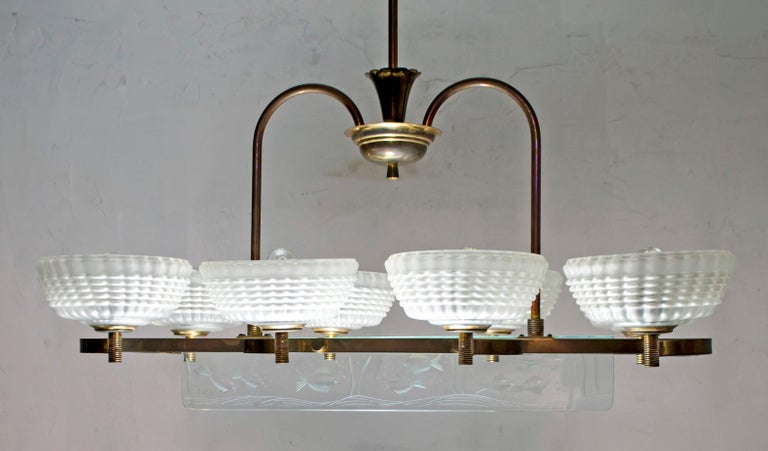 Barovier e Toso Mid-Century Modern Brass and Murano Glass Chandelier, 1940s For Sale 4