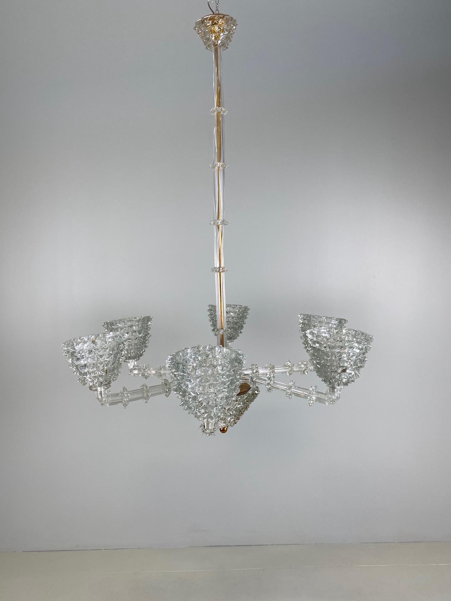Elegant Italian six-arm chandelier by Ercole Barovier hand blown Murano glass 