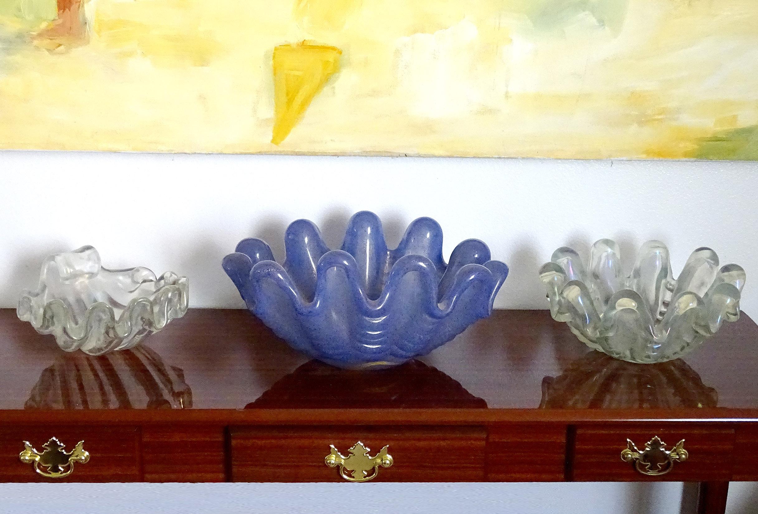 Mid-20th Century Ercole Barovier Murano Blue Gold Flecks Italian Art Glass Conch Shell Bowl