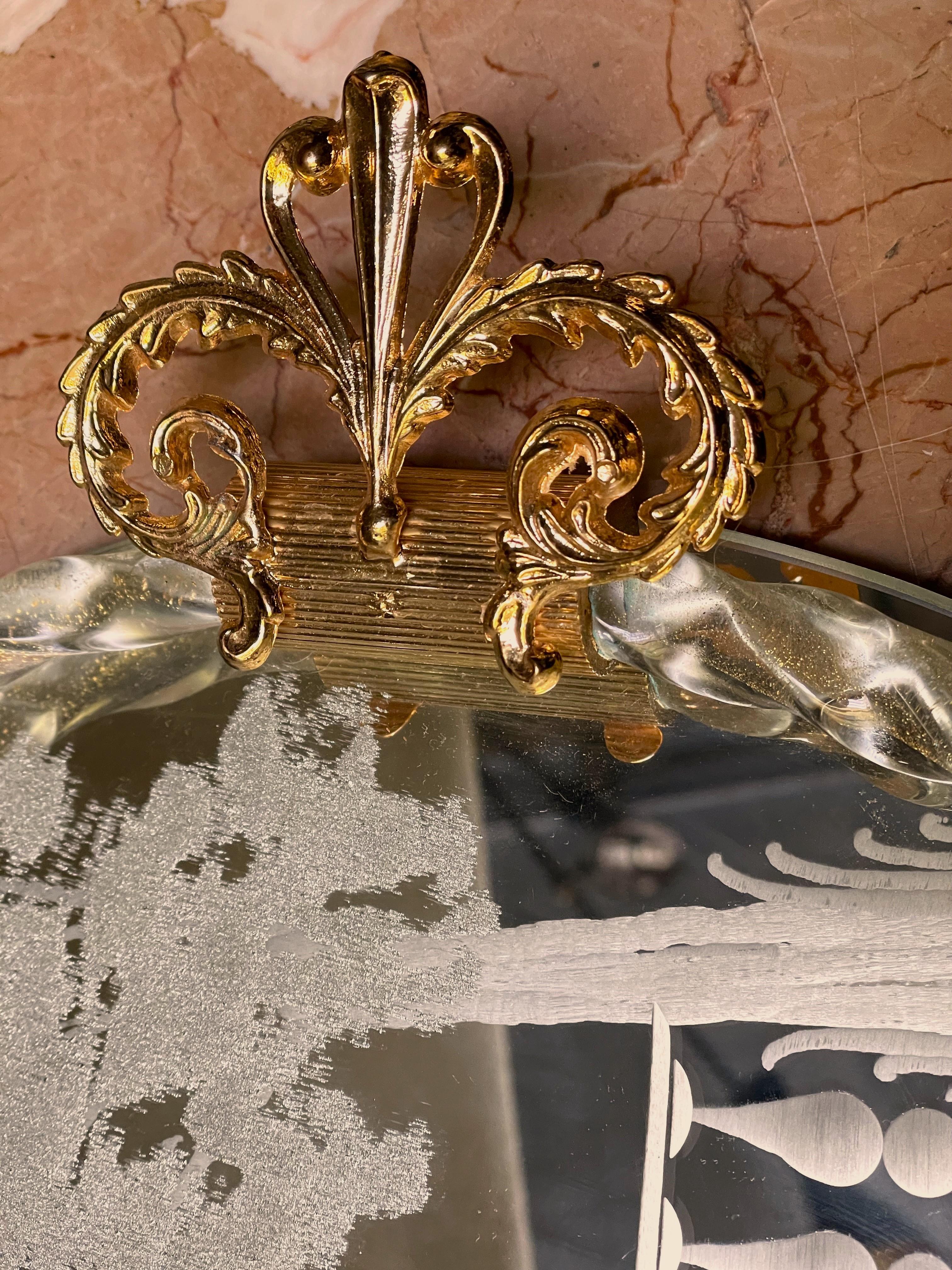 Ercole Barovier Murano geätztes rundes Tablett aus Aventuringlas mit gedrehten Metallgriffen aus Muranoglas (Radiert) im Angebot