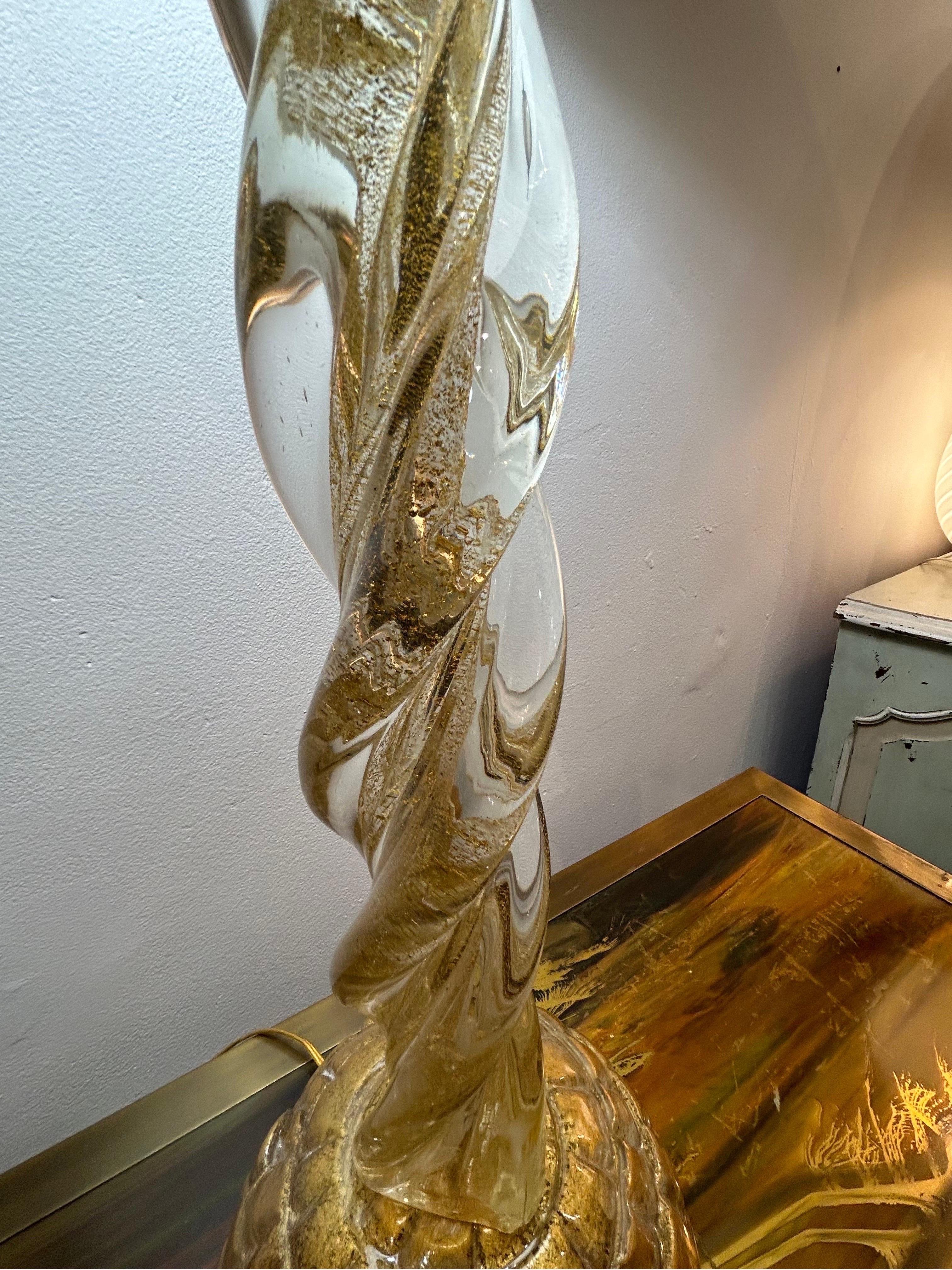 Ercole Barovier Murano Lenti base lamp.  For Sale 2