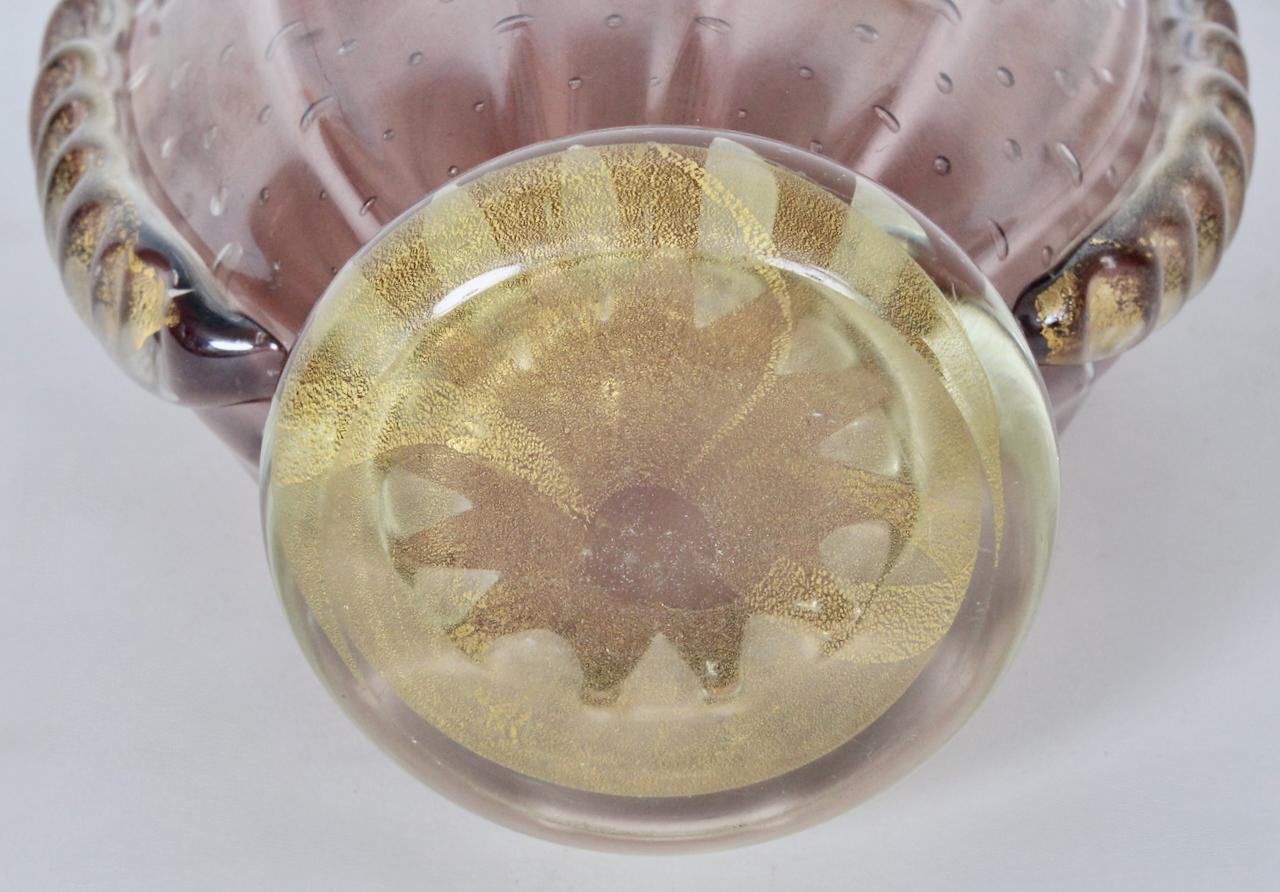 Vaso di Murano di Ercole Barovier a coste color malva iridescente, CIRCA 1950 in vendita 9