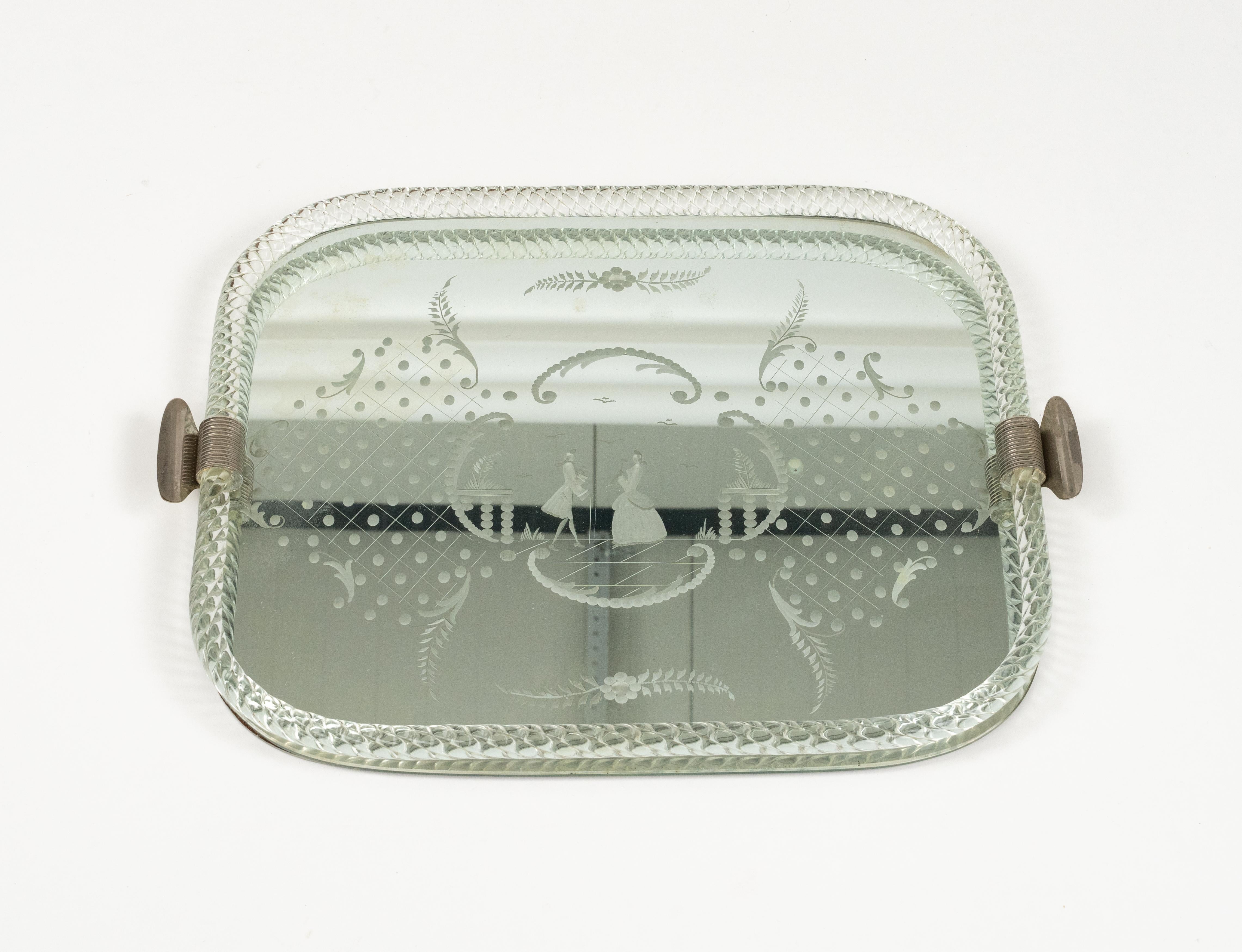 Bandeja para servir Ercole Barovier Vidrio de Murano grabado en espejo, Italia Años 50 en venta 1
