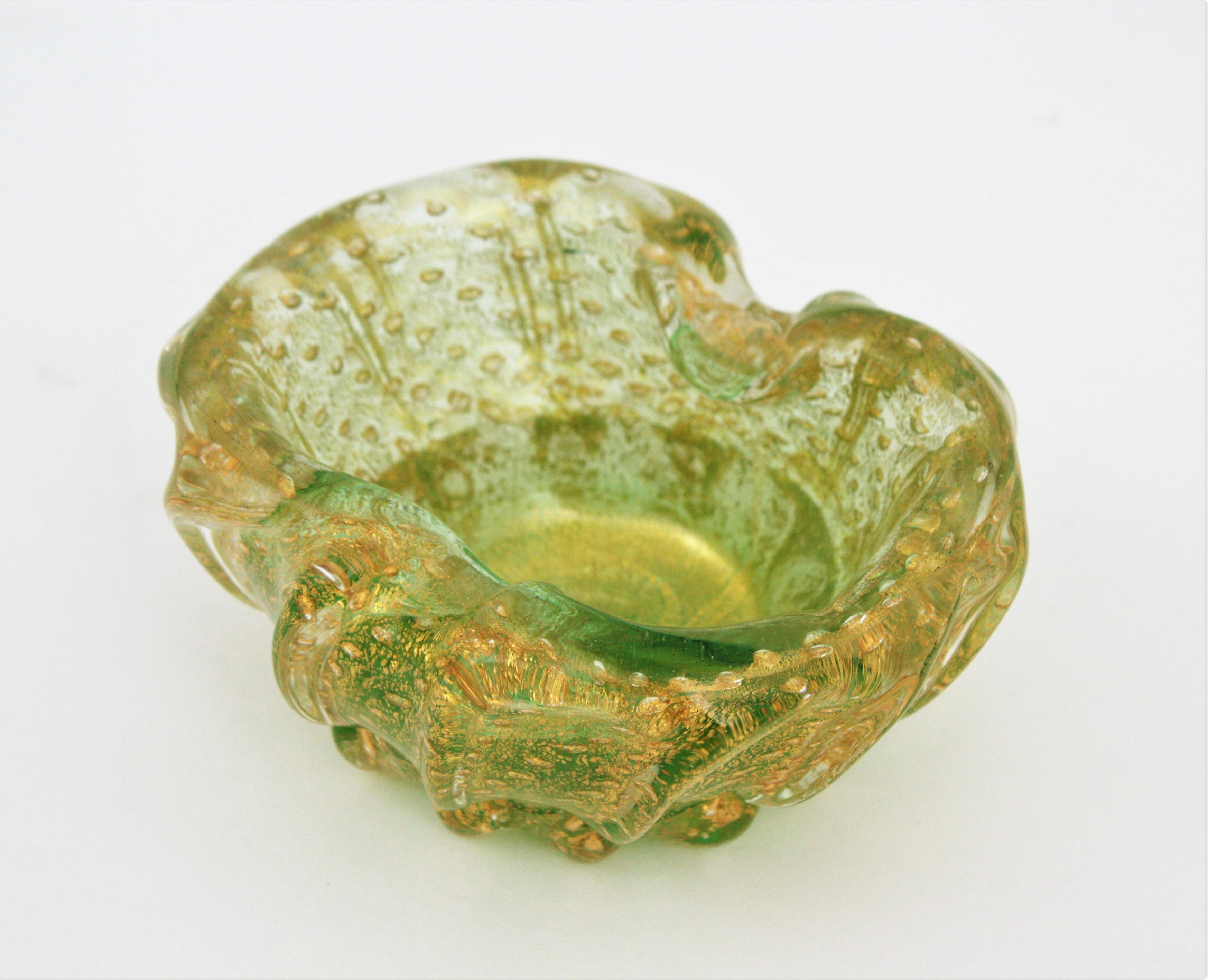 Ercole Barovier Toso Murano Gold Flecks Bullicante Art Glass Ribbed Bowl  For Sale 5