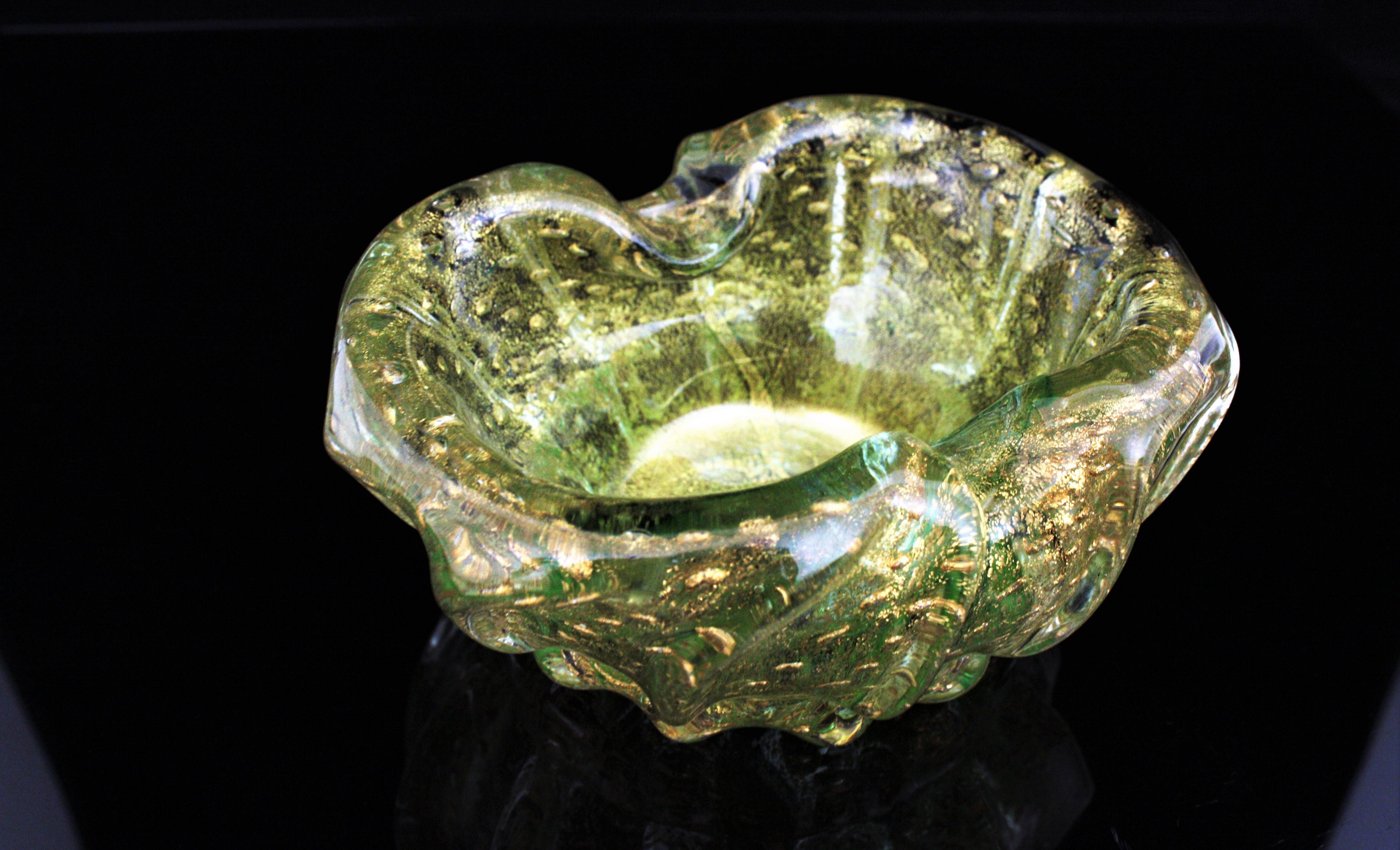 Ercole Barovier Toso Murano Gold Flecks Bullicante Art Glass Ribbed Bowl  For Sale 8