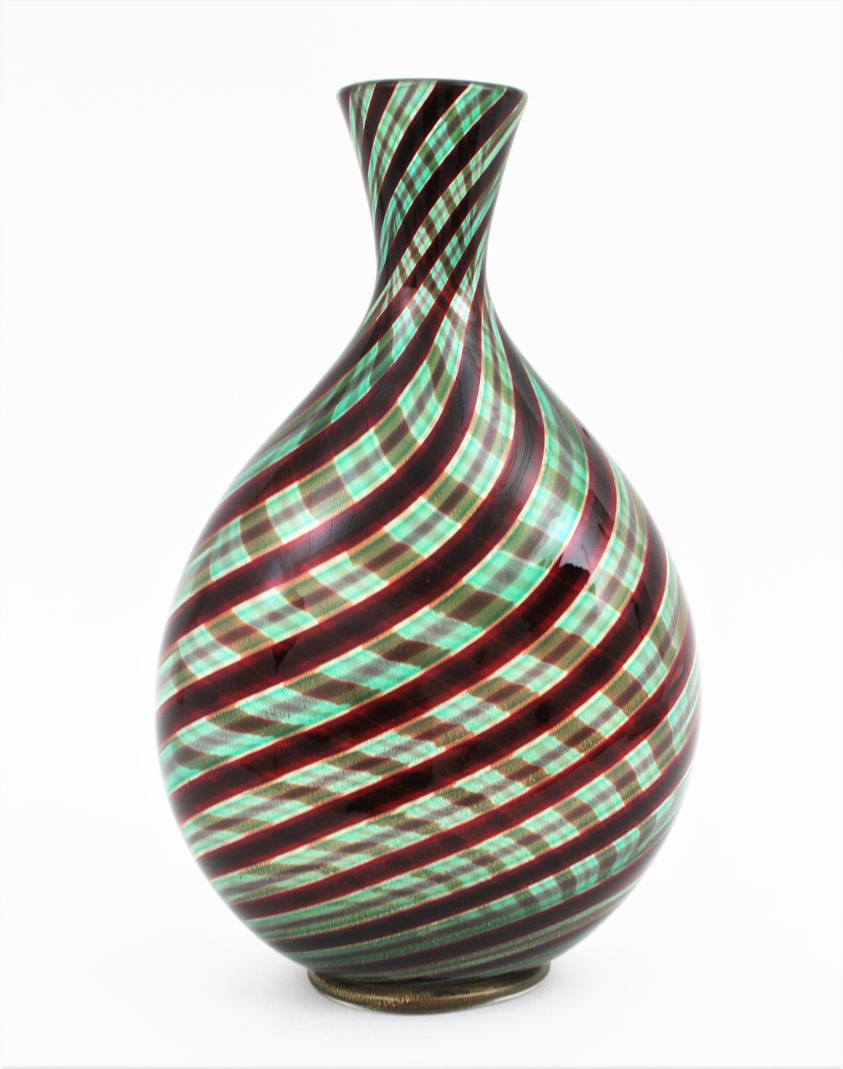 Ercole Barovier Toso Murano Glass Spira Aurata Vase, 1960s For Sale 1