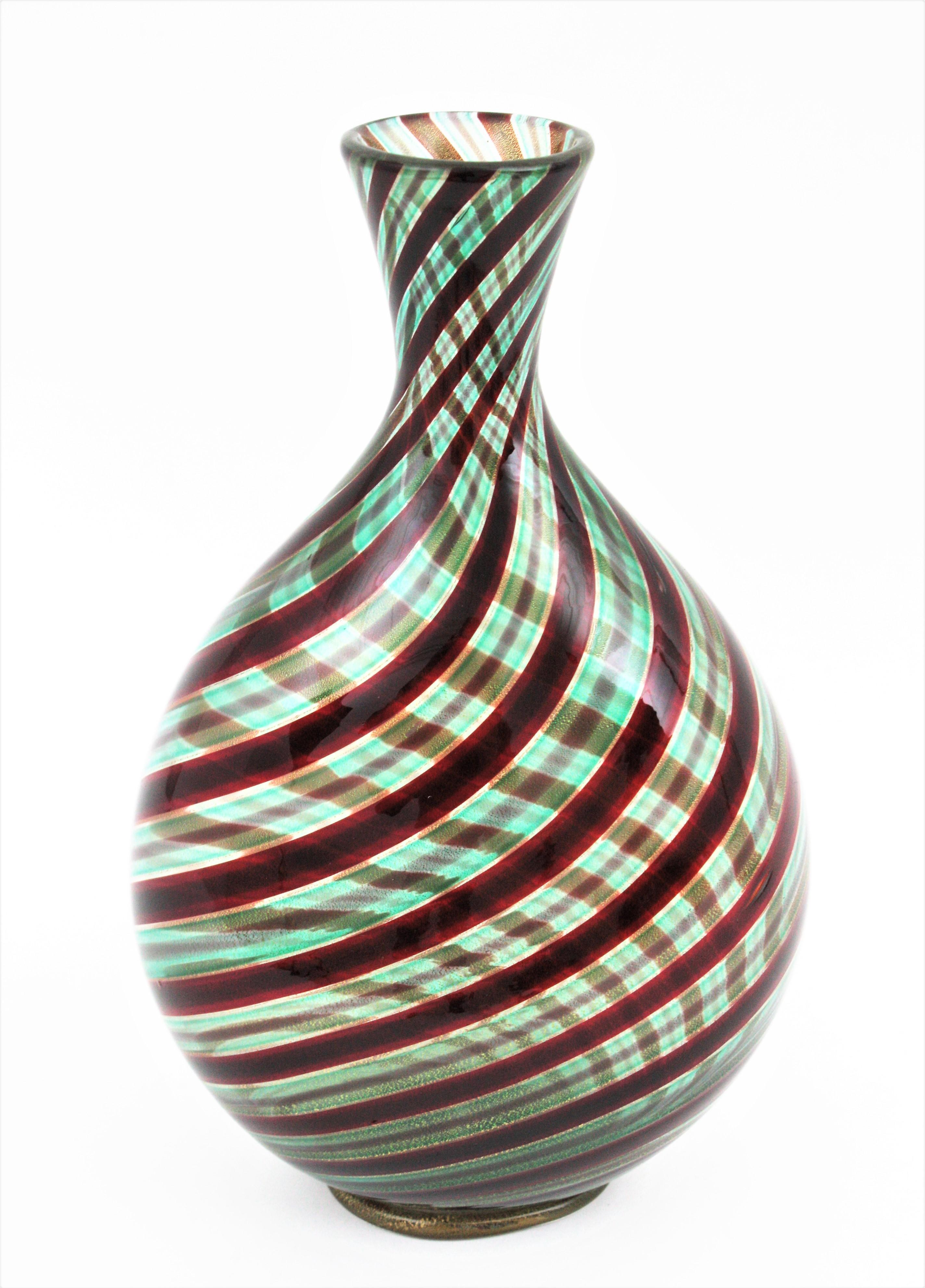 Ercole Barovier Toso Murano Glass Spira Aurata Vase, 1960s For Sale 3