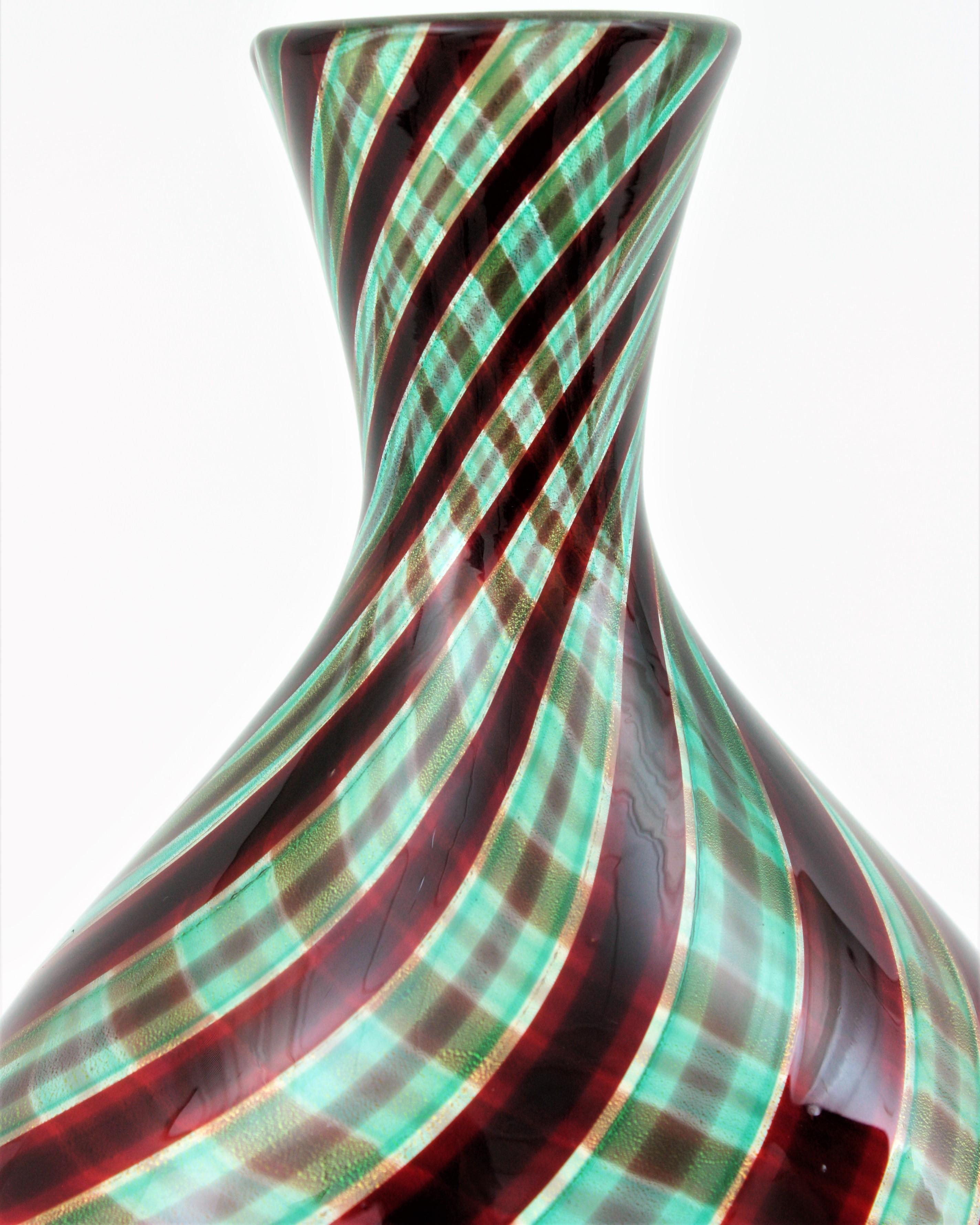 Italian Ercole Barovier Toso Murano Glass Spira Aurata Vase, 1960s For Sale