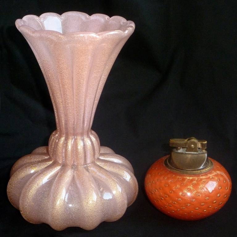 Ercole Barovier Toso Murano Pink Gold Flecks Italian Art Glass Flower Vase In Good Condition In Kissimmee, FL