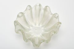 Ercole Barovier Thick wavy shell-shape Murano glass bowl centerpiece - 1950s