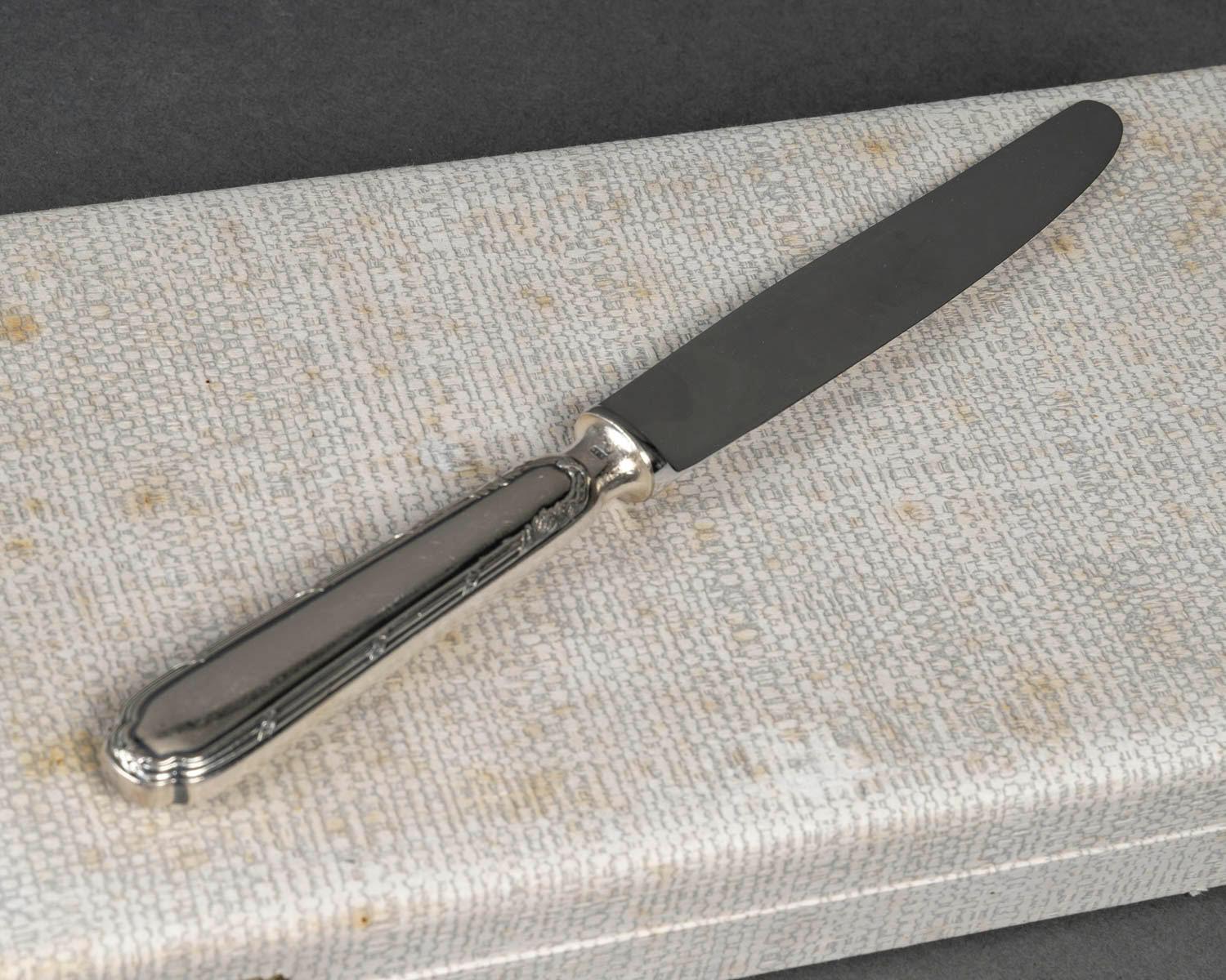 Ercuis Cutlery Service, Silver Plated, 20th Century. For Sale 6