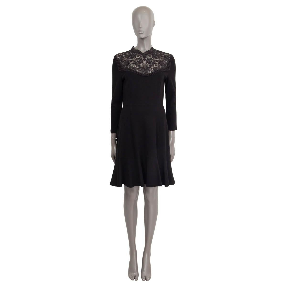 100% authentic Erdem 2016 crochet paneled dress in black viscose (72%), polyamide (23%) and elastane (5%). Opens with a zipper on the back. Unlined. Has been worn and is in excellent condition.

Measurements
Tag Size	12
Size	M
Shoulder Width	41cm