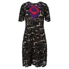 Erdem Schwarzes knielanges Kleid aus Guipure-Spitze, Größe S