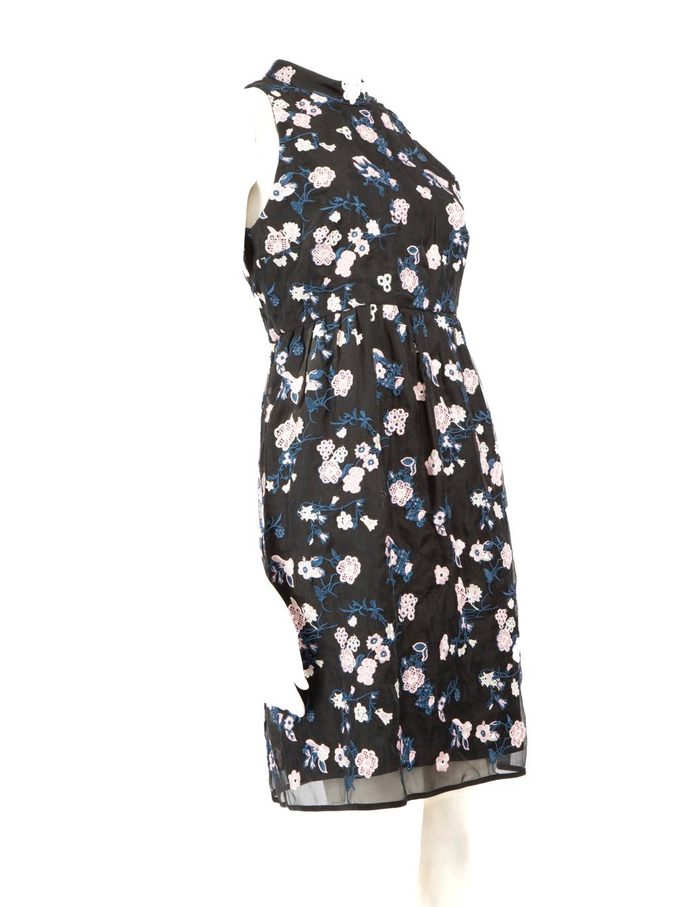 CONDITION is Very good. Hardly any visible wear to dress is evident on this used Erdem designer resale item.
 
 Details
 Black
 Silk
 Dress
 Floral embroidered pattern
 Knee length
 Sleeveless
 Round neck
 Back zip and button fastening
 
 
 Made in