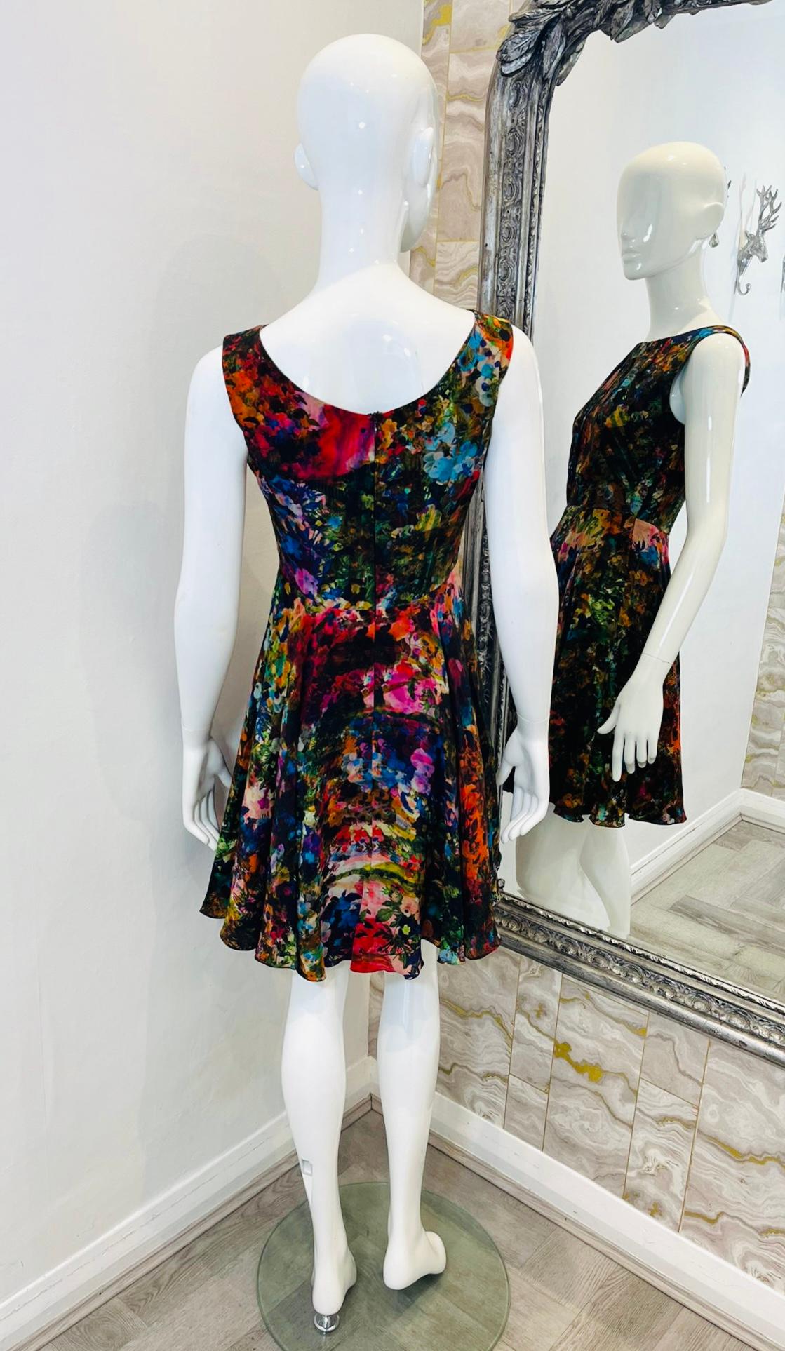 Erdem Fit & Flare Printed Silk Dress In Excellent Condition For Sale In London, GB