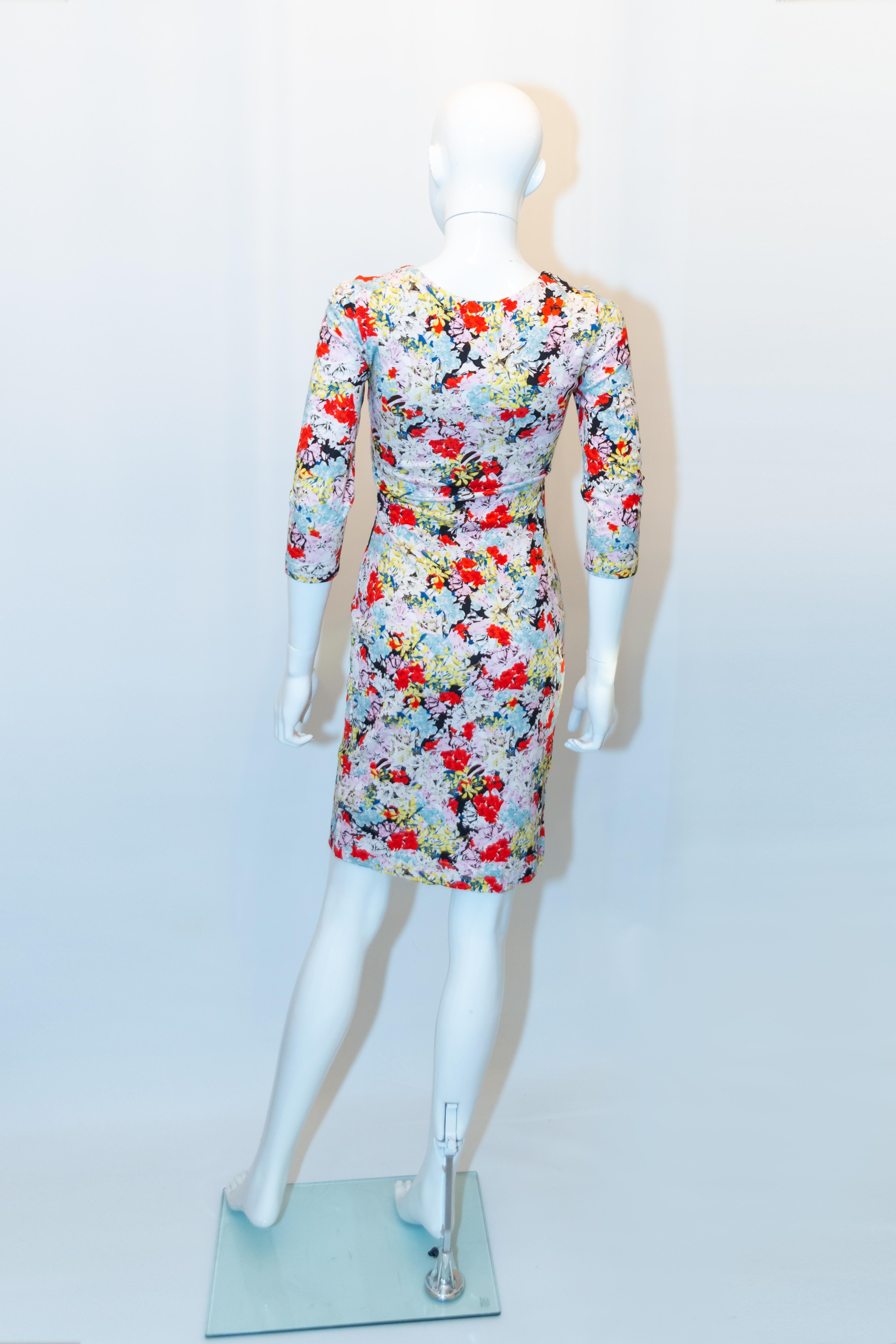 Erdem Floral T Shirt Dress In Good Condition For Sale In London, GB