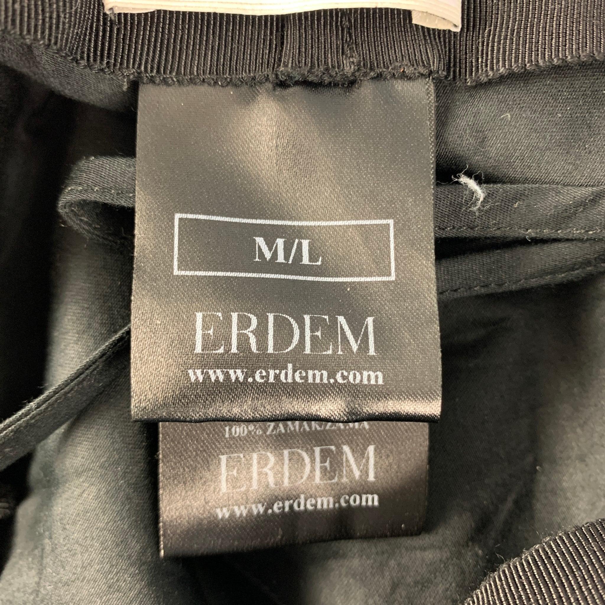 ERDEM - Chapeaux en toile de coton/Elastane à fleurs bleues et noires, taille M/L en vente 4